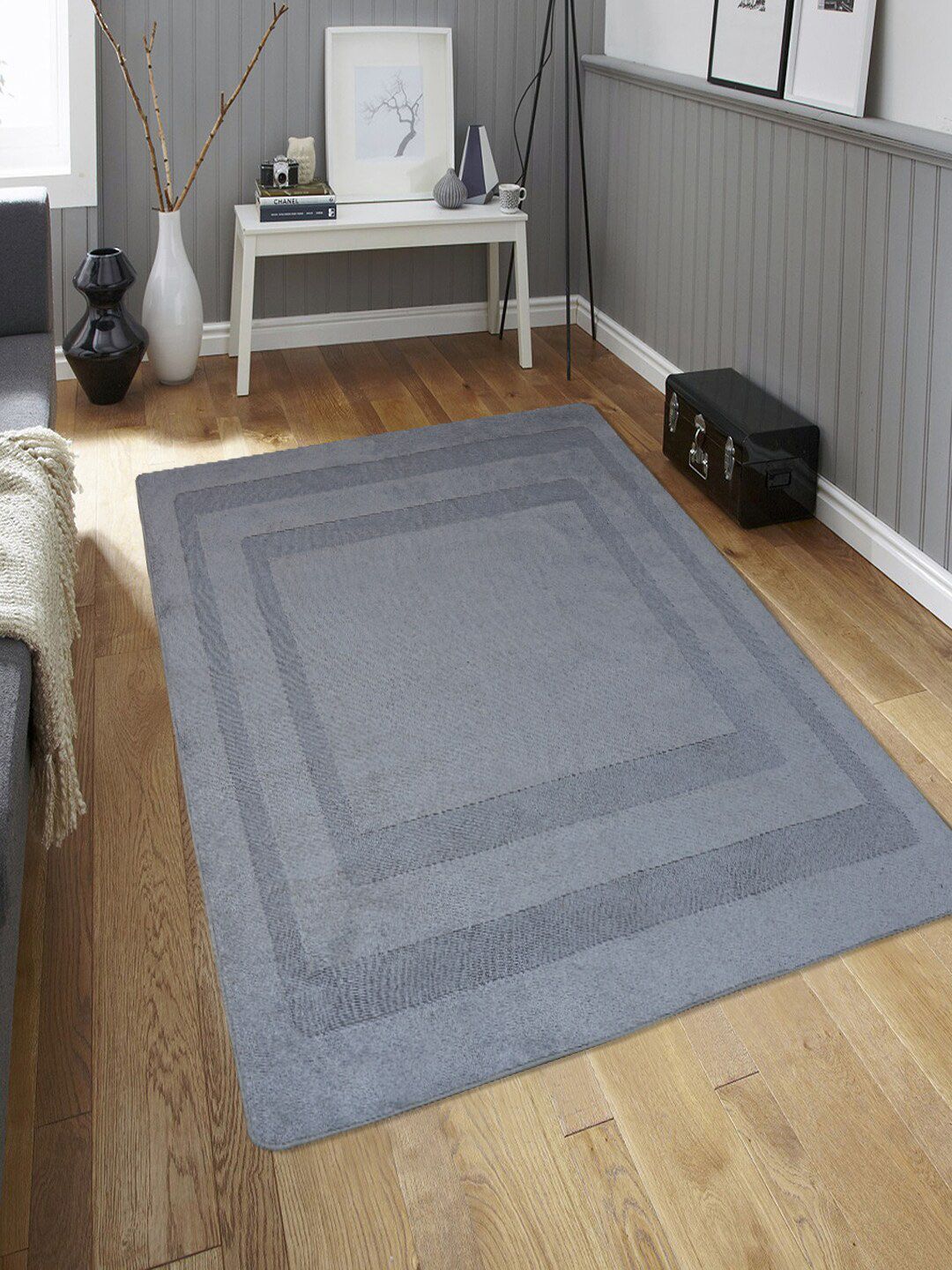 Saral Home Grey Geometric Anti-Skid Carpet Price in India