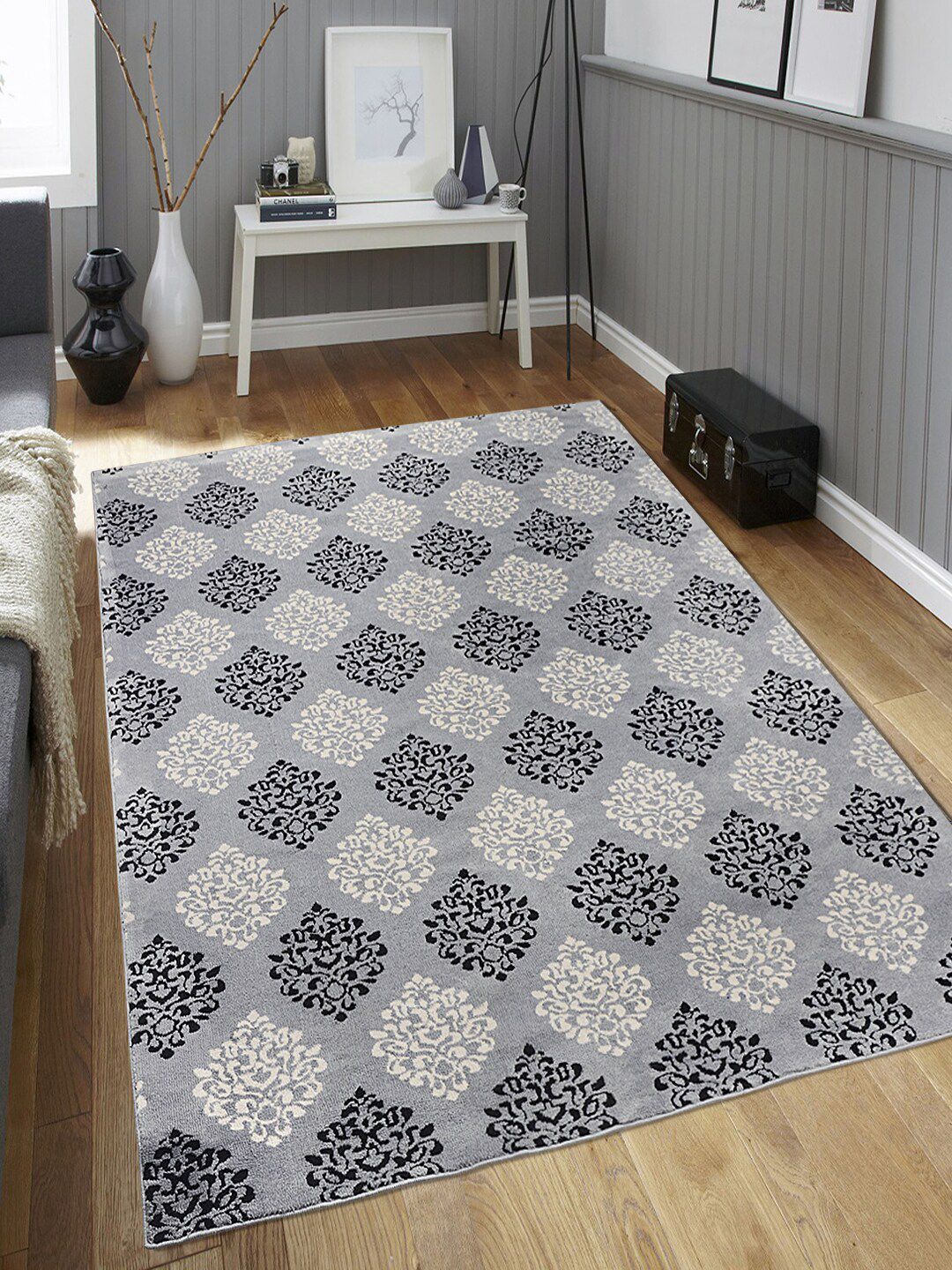 Saral Home Grey & Black Damask Pattern Anti-Skid Carpet Price in India