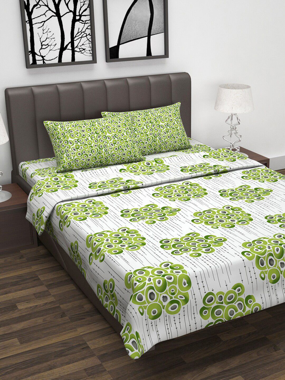 Divine Casa White & Green Geometric Printed Double King Bedsheet With 2 Pillow Covers & Dohar Price in India