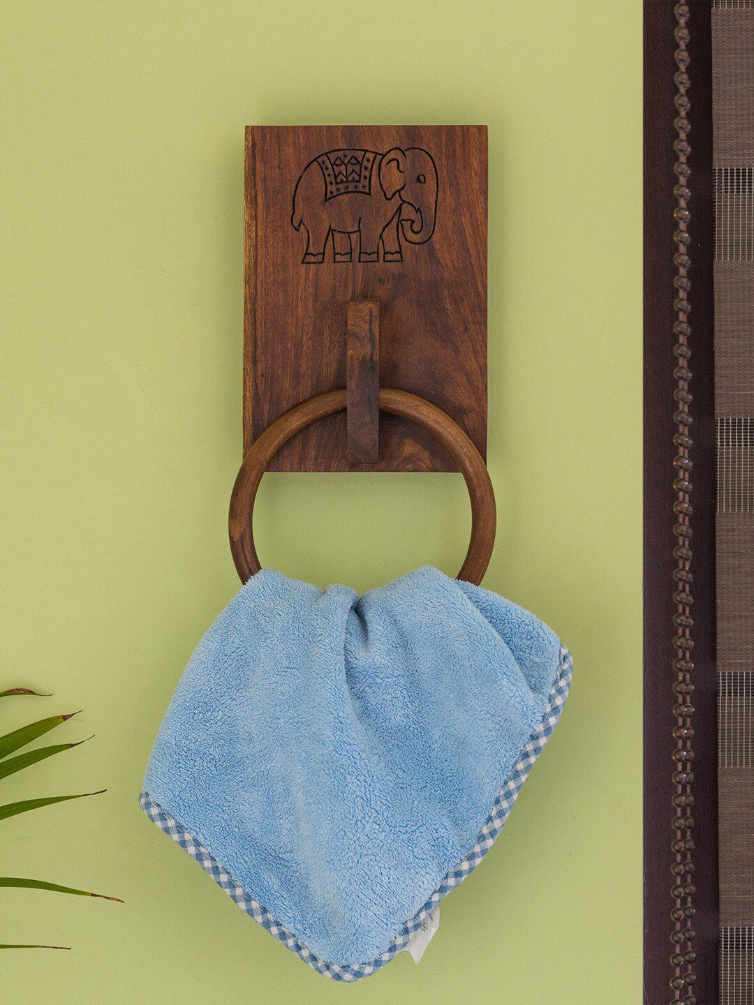 ExclusiveLane Brown Handcrafted The Elephant Warriors Sheesham Wooden Ring Towel Holder Price in India