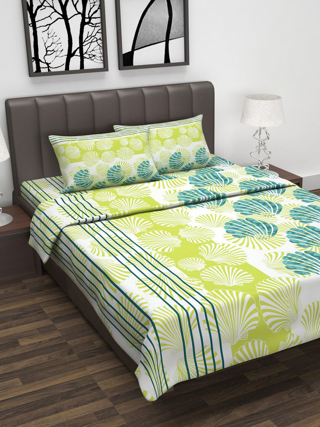 Divine Casa Green & White Floral Printed Double King Bedsheet With 2 Pillow Covers & Dohar Price in India