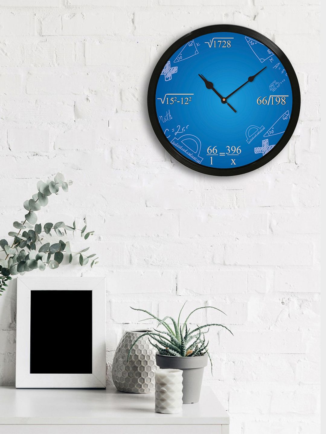 eCraftIndia Blue Round Printed 31cm Analogue Wall Clock Price in India
