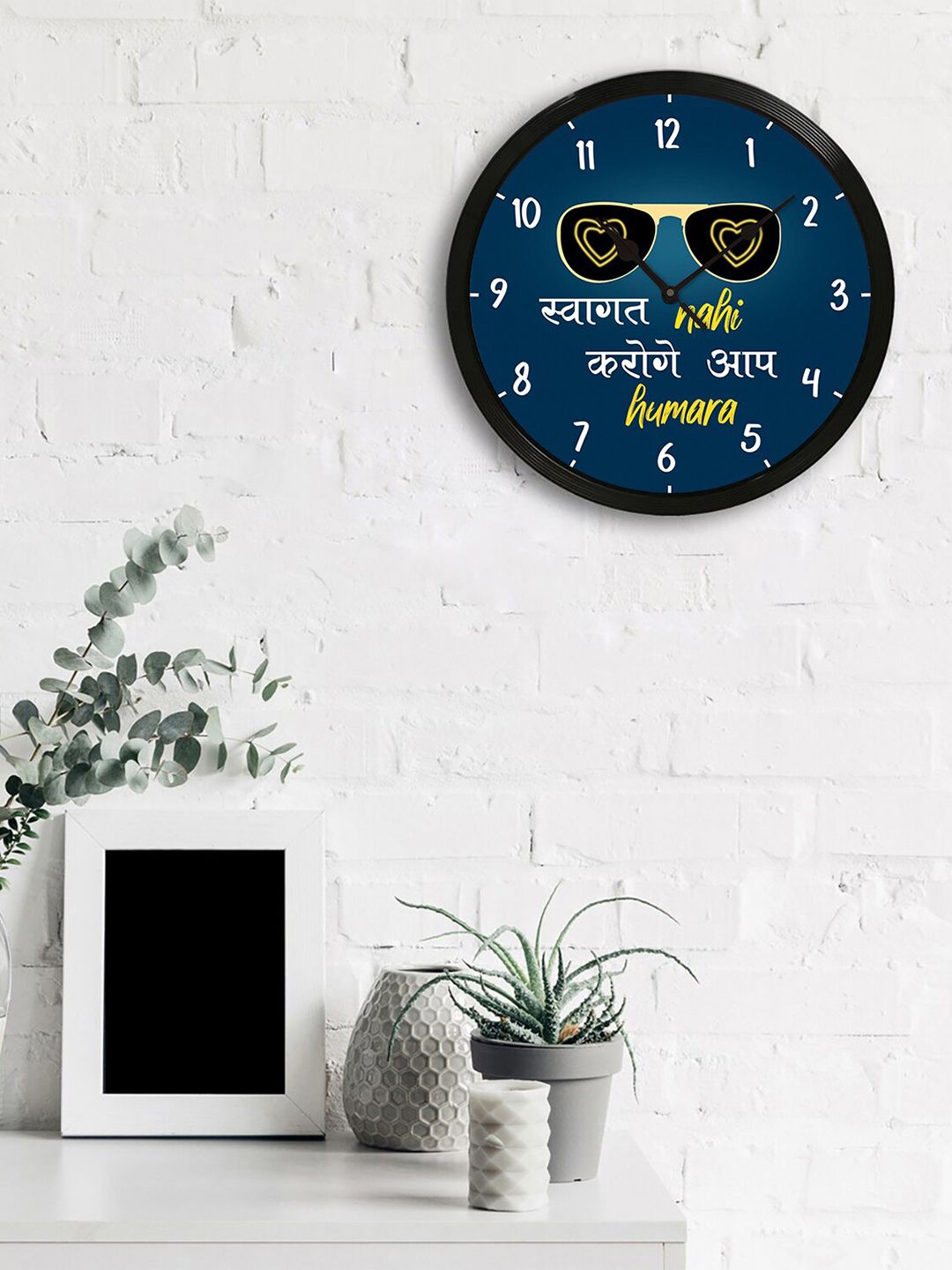 eCraftIndia Black & Blue Round Printed 31 cm Analogue Wall Clock Price in India