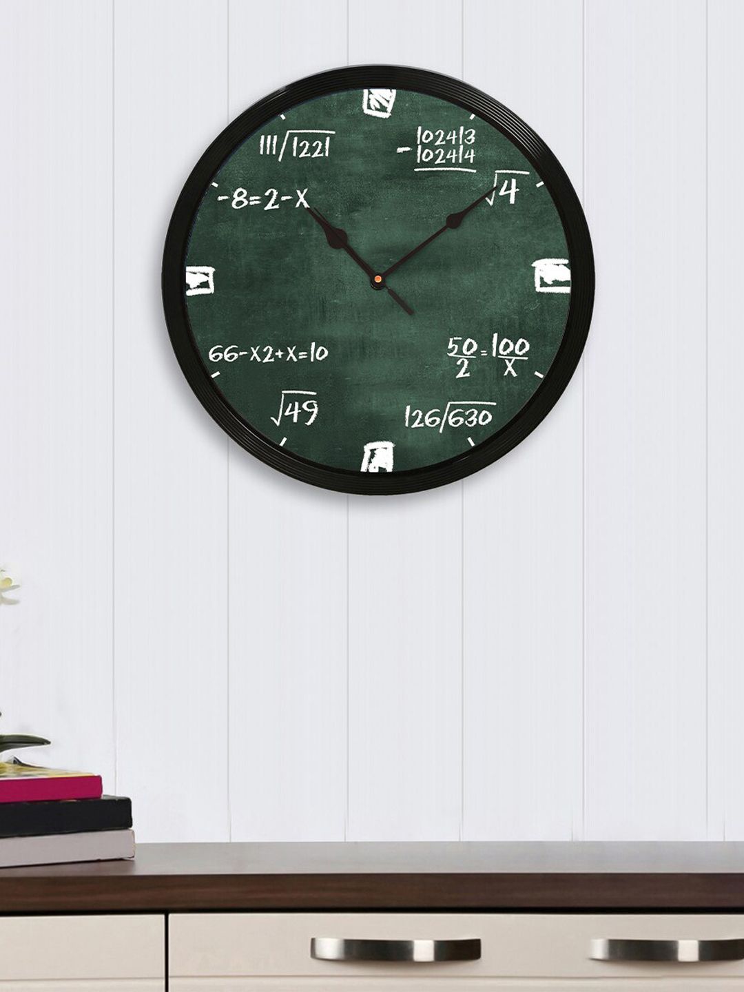 eCraftIndia Green Round Printed 31cm Analogue Wall Clock Price in India