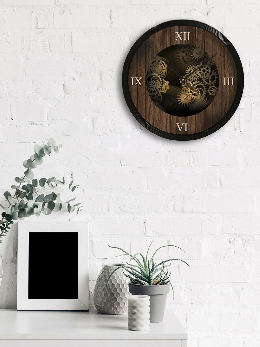 eCraftIndia Black & Brown Round Printed 31 cm Analogue Wall Clock Price in India