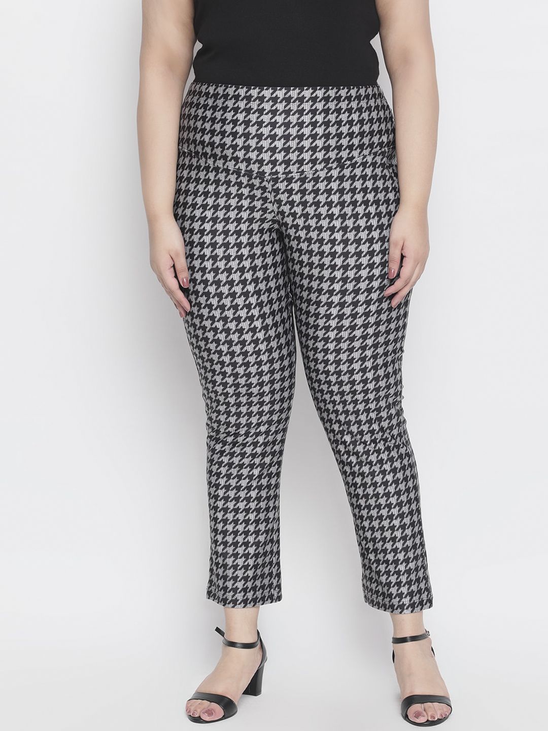 Amydus Women Plus Size Black & Grey Regular Fit Printed Regular Trousers Price in India