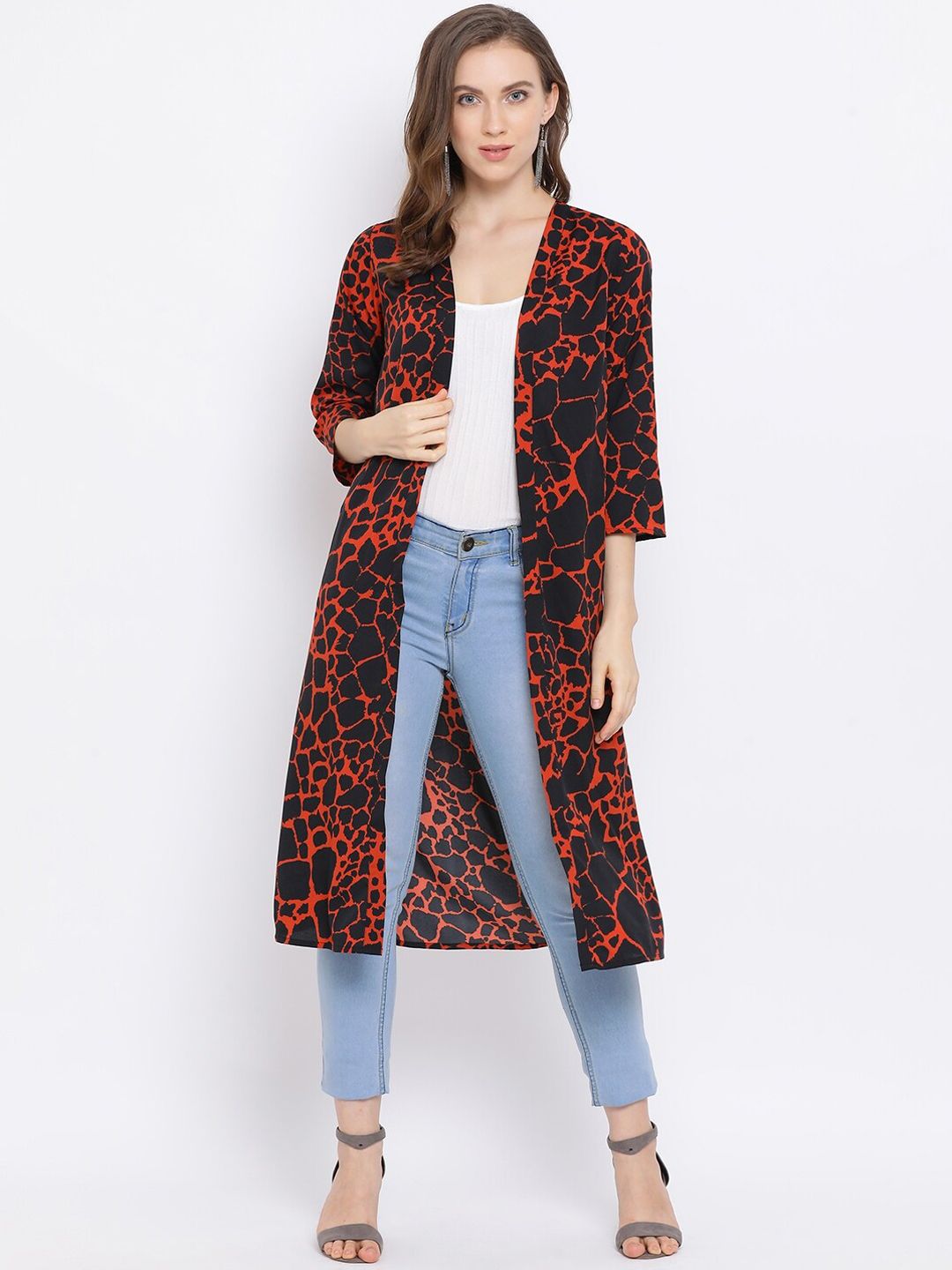 Oxolloxo Women Red & Black Printed Open Front Shrug Price in India