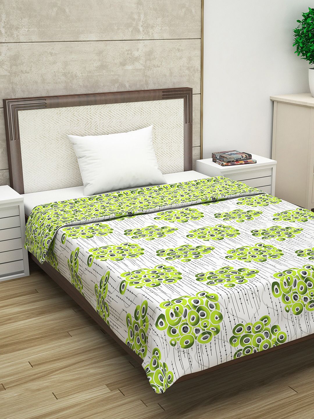 Divine Casa Green & Grey Floral Mild Winter 110 GSM Single Bed Comforter Price in India