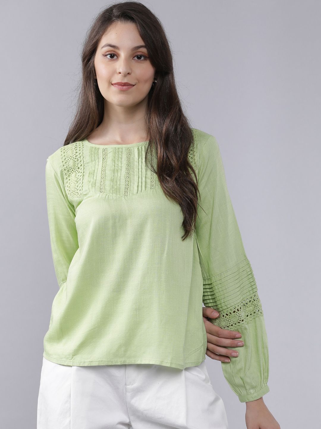 Tokyo Talkies Women Green Self Design Top