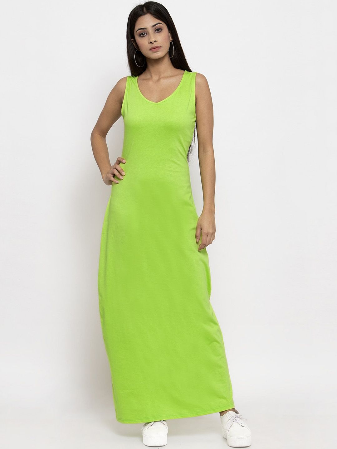 THE SILHOUETTE STORE Women Green Solid Maxi Dress