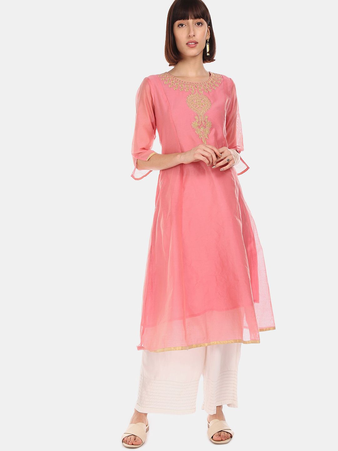 Anahi Women Pink & Gold-Toned Embroidered Anarkali Kurta