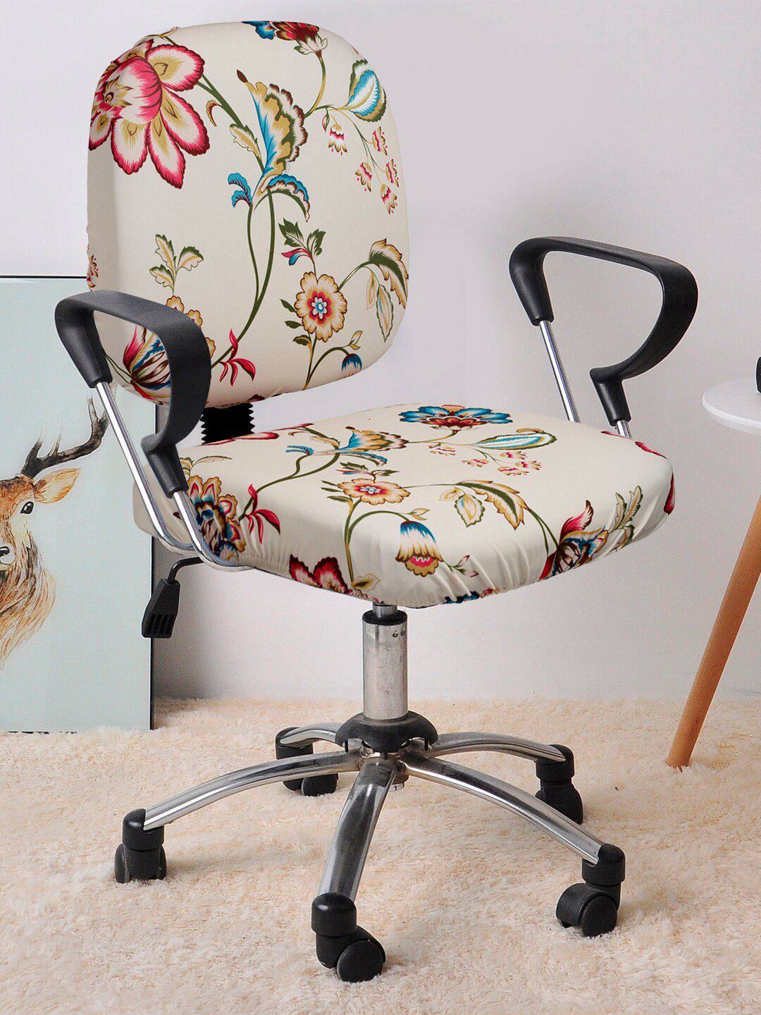 Cortina Set of 8 Off-White & Red Floral Print Chair Covers Price in India