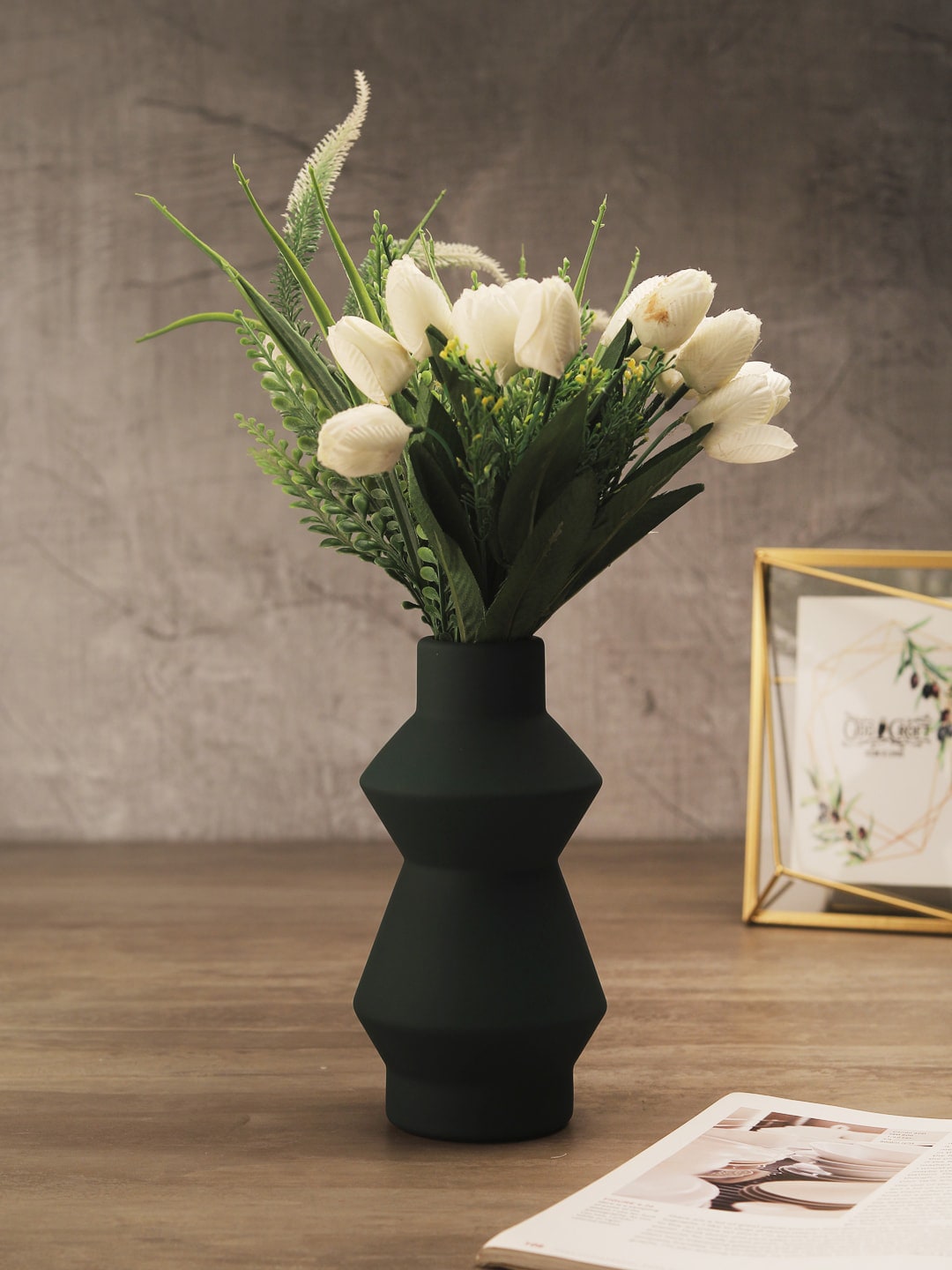 OddCroft Green Solid Ceramic Flower Vase Price in India