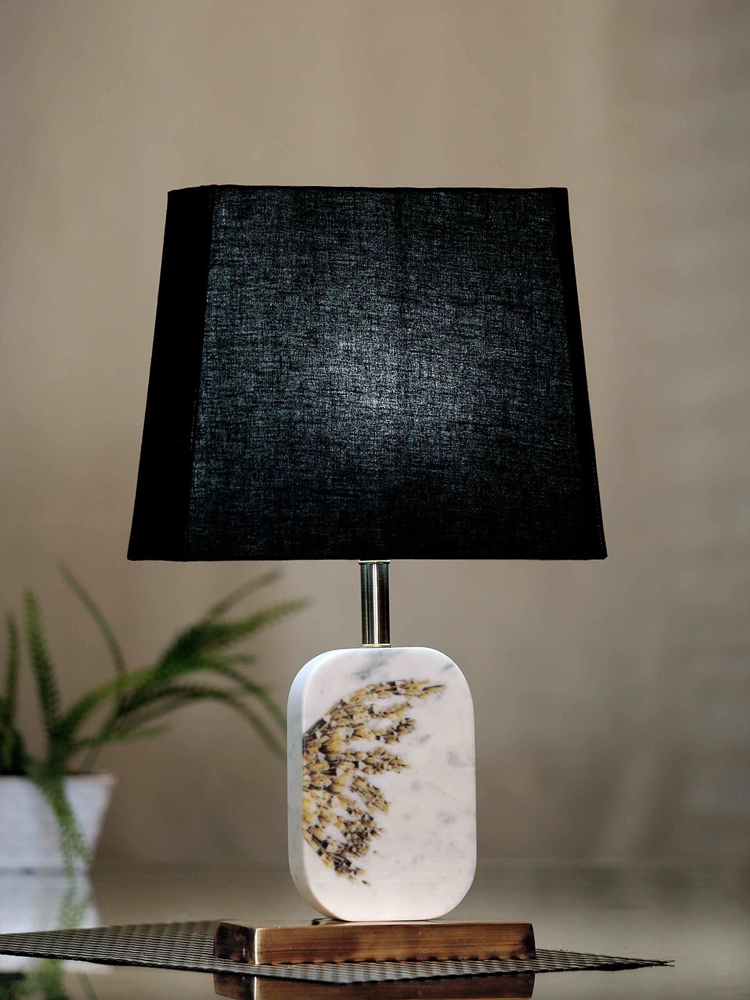 POSH-N-PLUSH Black & White Winged Printed Marble Table Lamp Price in India