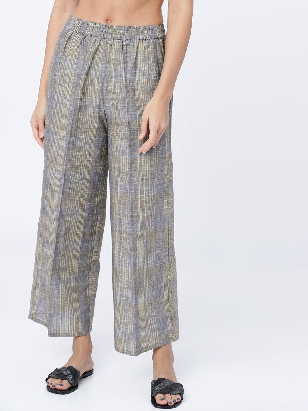 Vishudh Women Grey & Yellow Checked Straight Cropped Palazzos Price in India