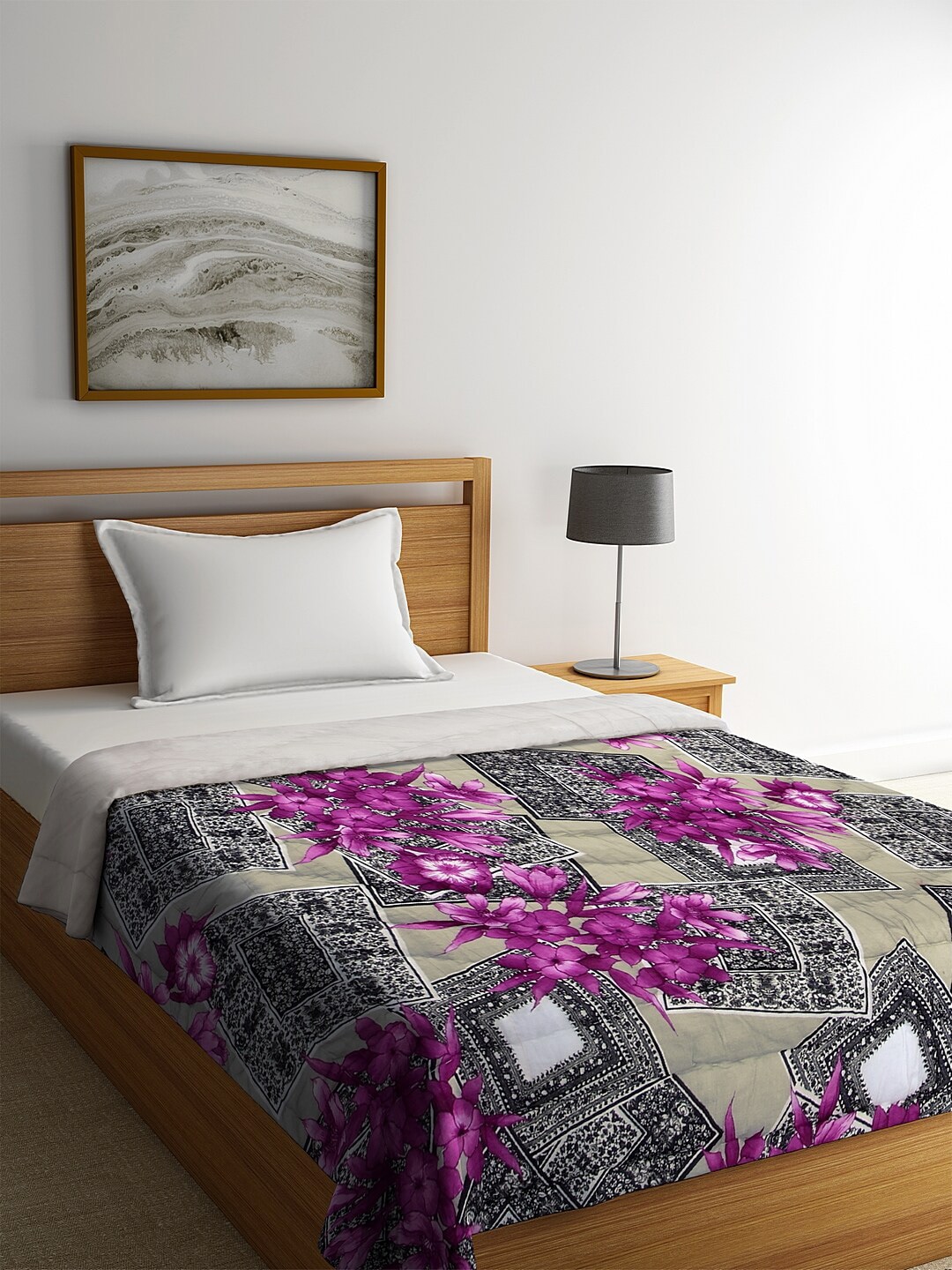 REME Black & Grey Digital Floral Printed Organic-Cotton Heavy Winter 150 GSM Sustainable Single Bed Quilt Price in India