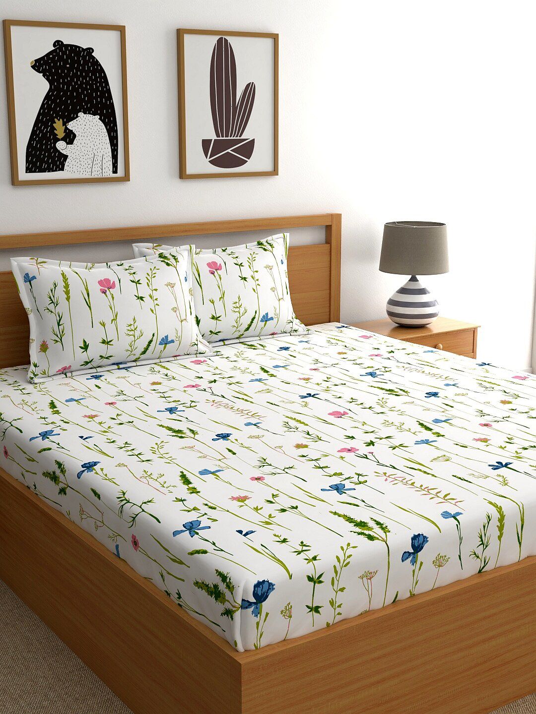 Home Ecstasy Off-White & Green Floral Printed 140 TC Cotton Double Bedsheet With 2 Pillow Covers Price in India