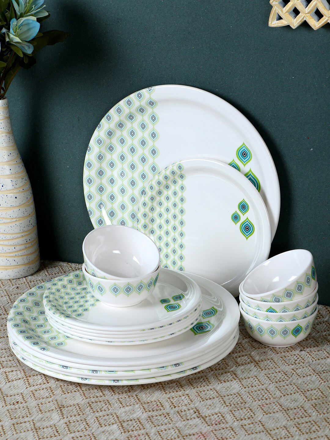 Servewell White Printed 24 pc Round Dinner Set Price in India