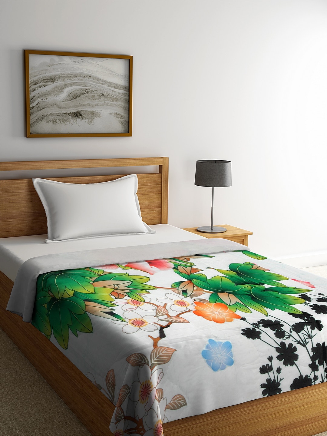 REME White & Green Floral Heavy Winter 150 GSM Organic Cotton Single Bed Quilt Price in India