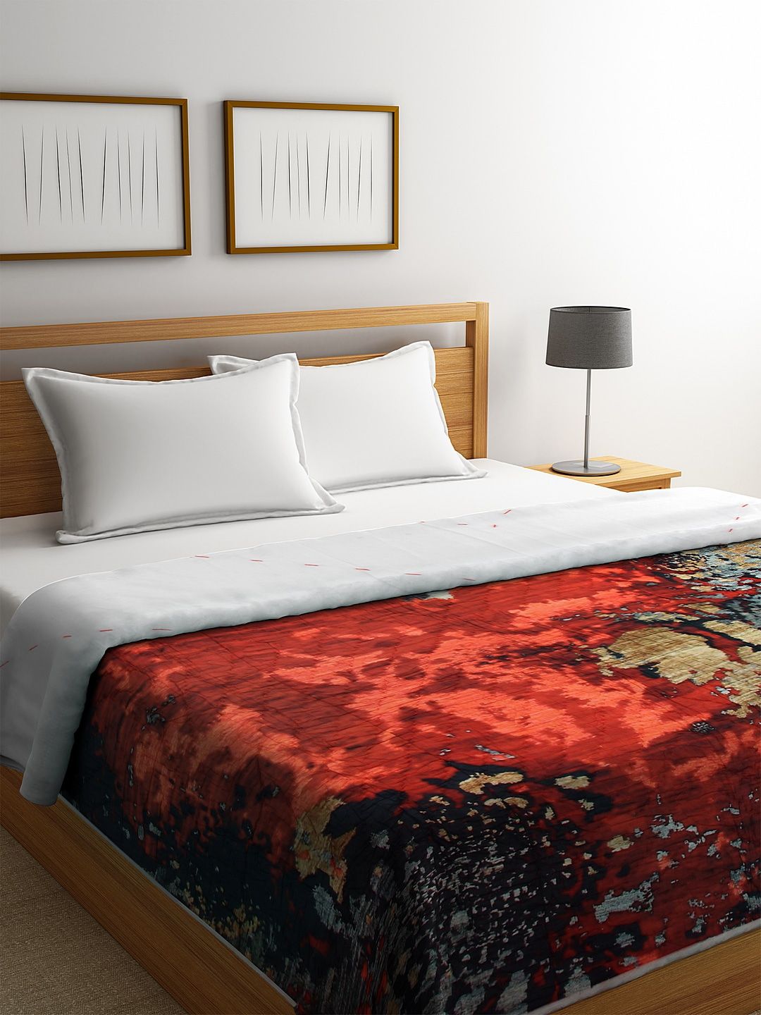 REME Red & Black Abstract Heavy Winter 150 GSM Double Bed Quilt Price in India