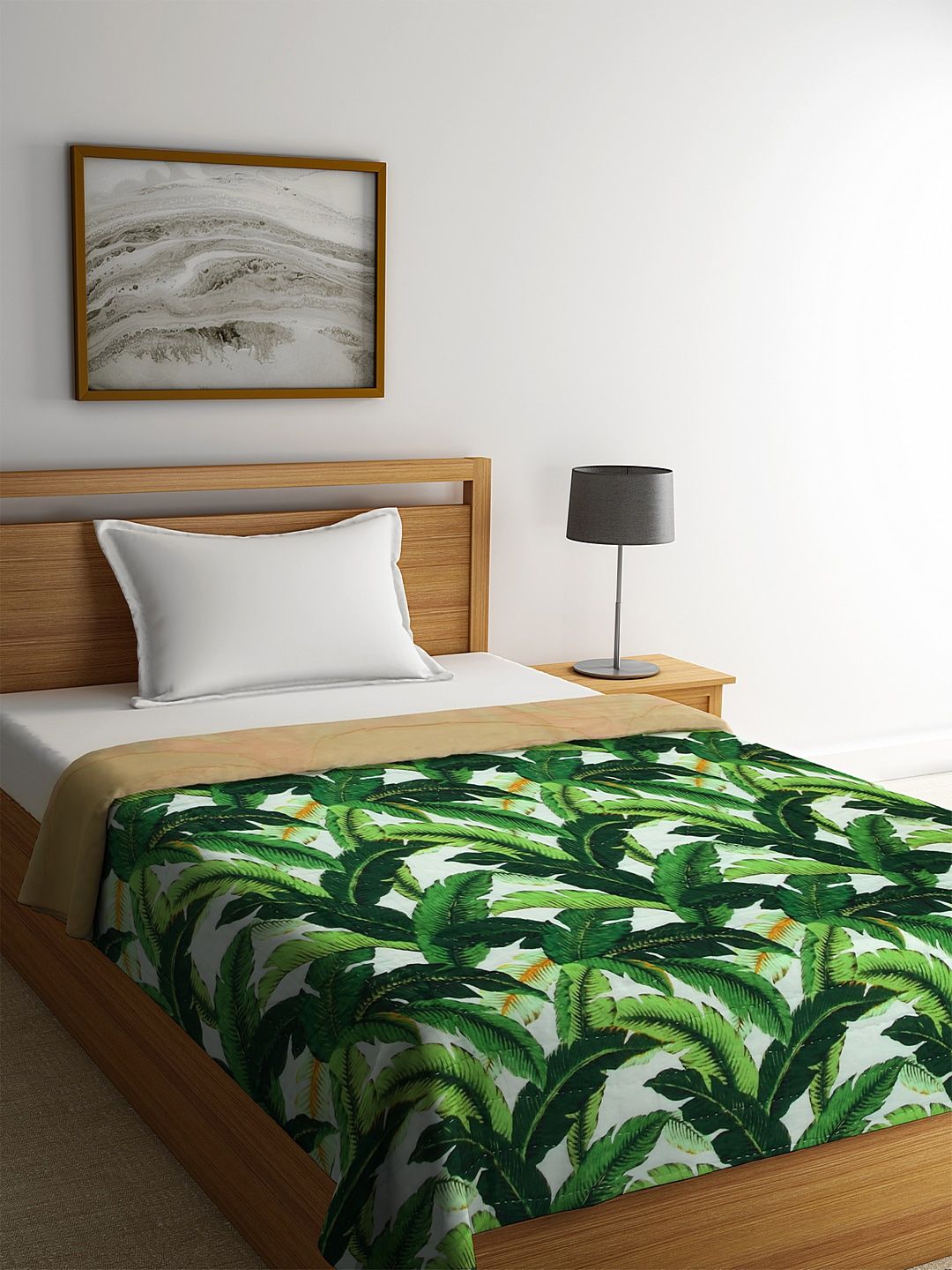 REME Green & White Floral Heavy Winter 150 GSM Single Bed Quilt Price in India