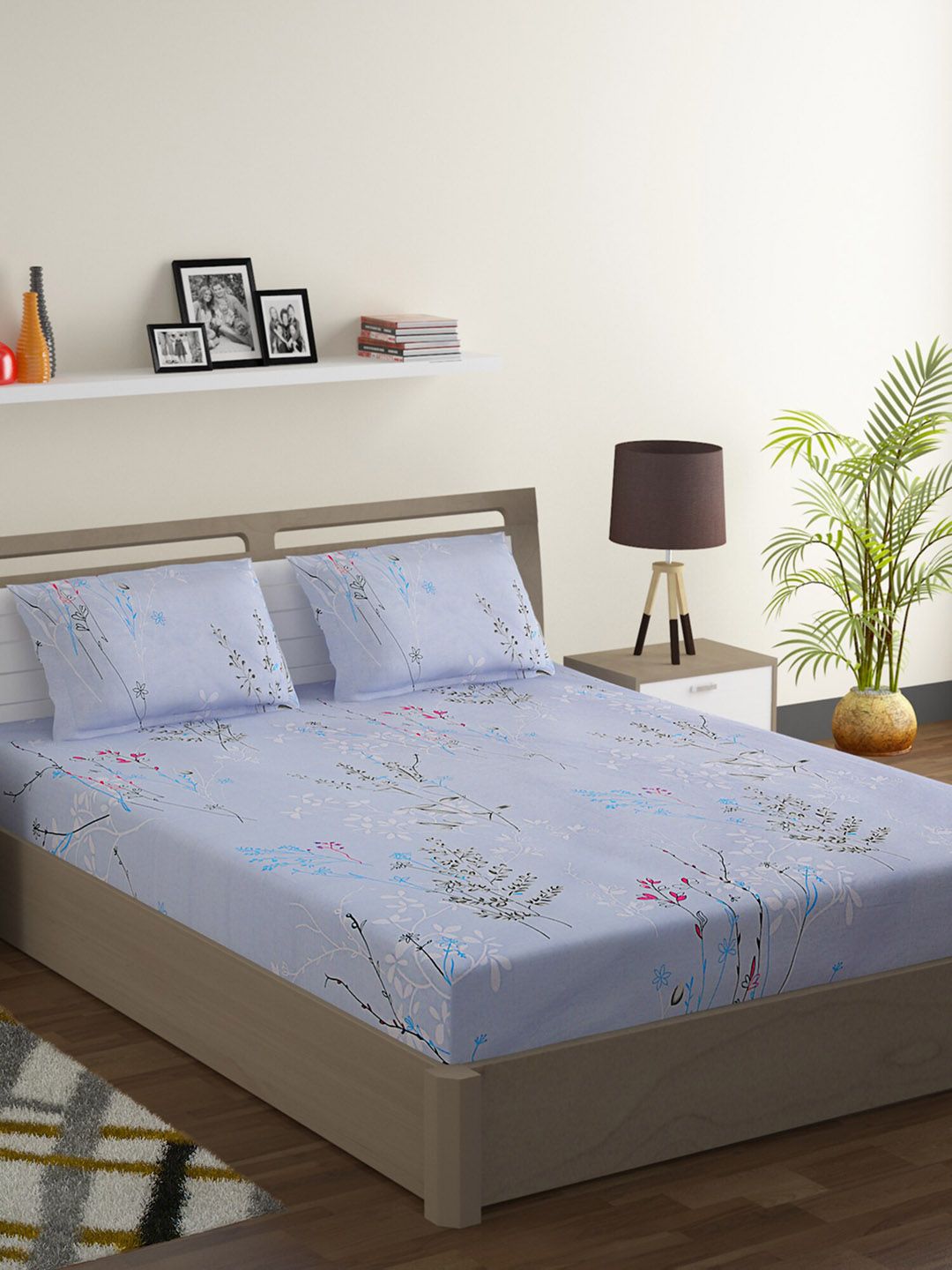 SWAYAM Blue Floral 144 TC Cotton 1 Queen Bedsheet with 2 Pillow Covers GSM 120 Price in India