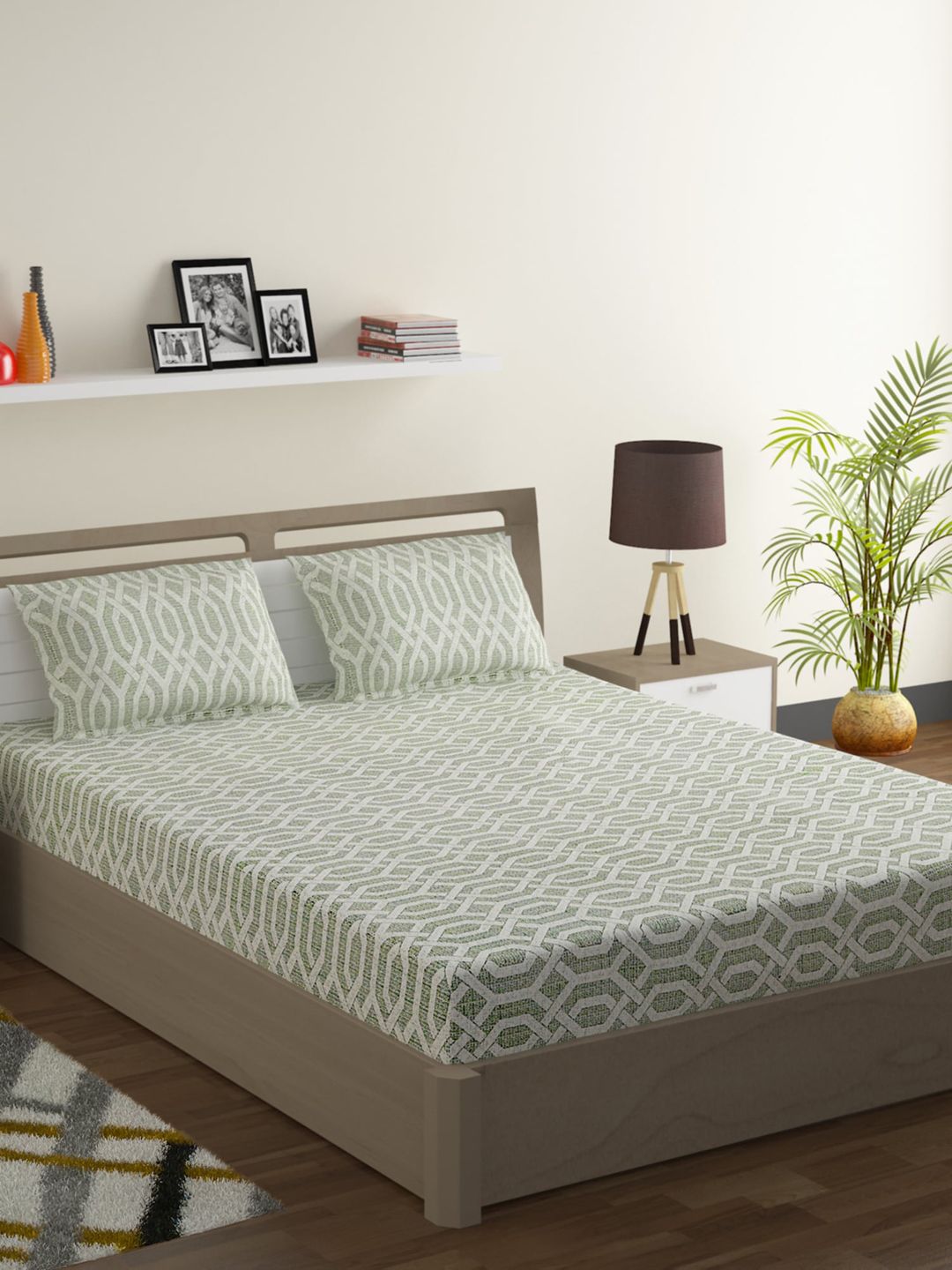 SWAYAM Green & White Geometric 120 TC Cotton 1 King Bedsheet with 2 Pillow Covers Price in India
