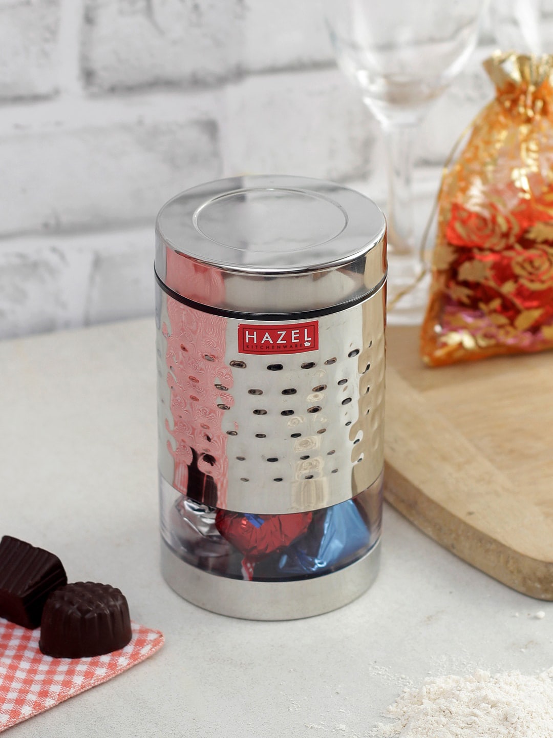 HAZEL Set of 5 Silver-Toned Stainless Steel Hammered Finish See-Through Containers Price in India