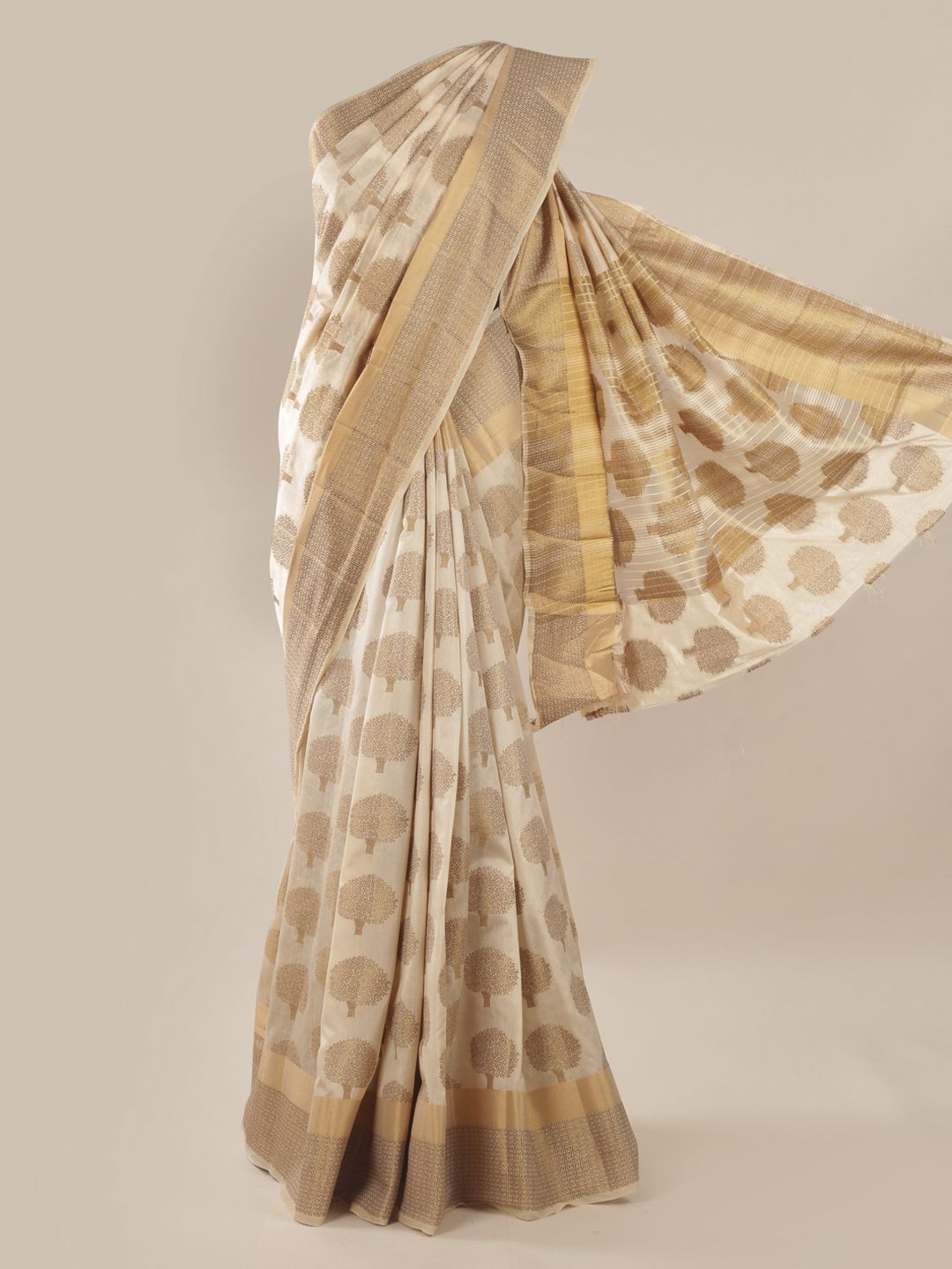 Pothys Cream-Coloured & Gold-Toned Jute Silk Checked Saree