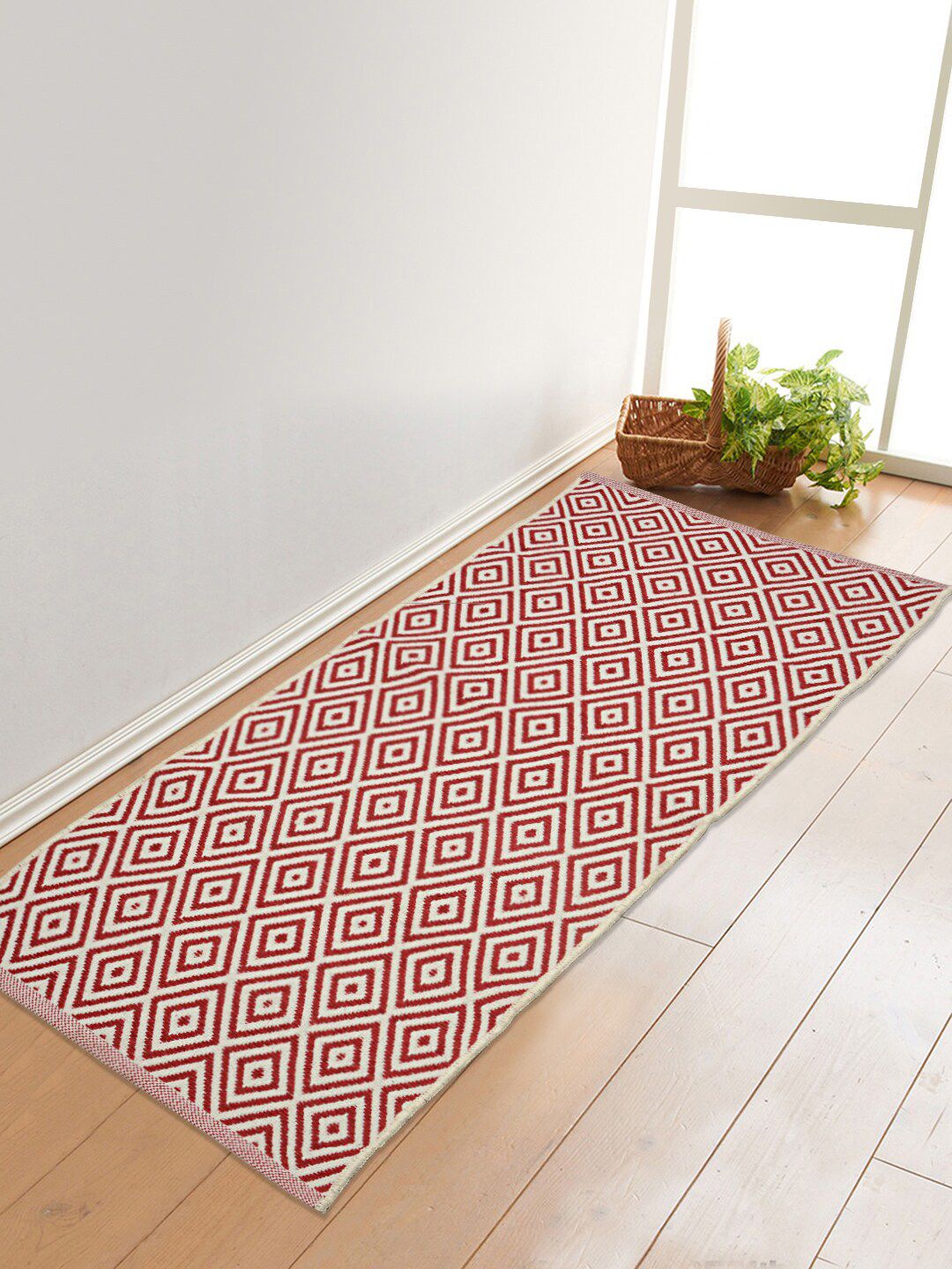 Saral Home Red & Beige Geometric Patterned Multi-Use Dhurrie Price in India