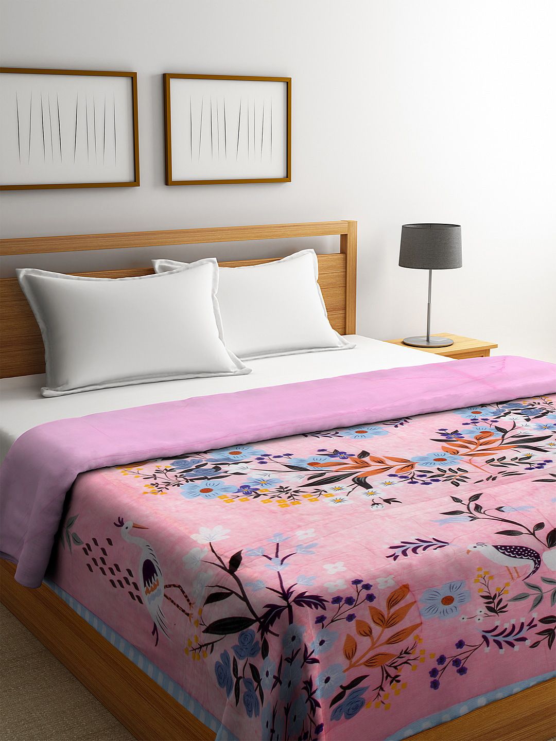 REME Pink & Blue Floral AC Room 150 GSM Double Bed Quilt Price in India