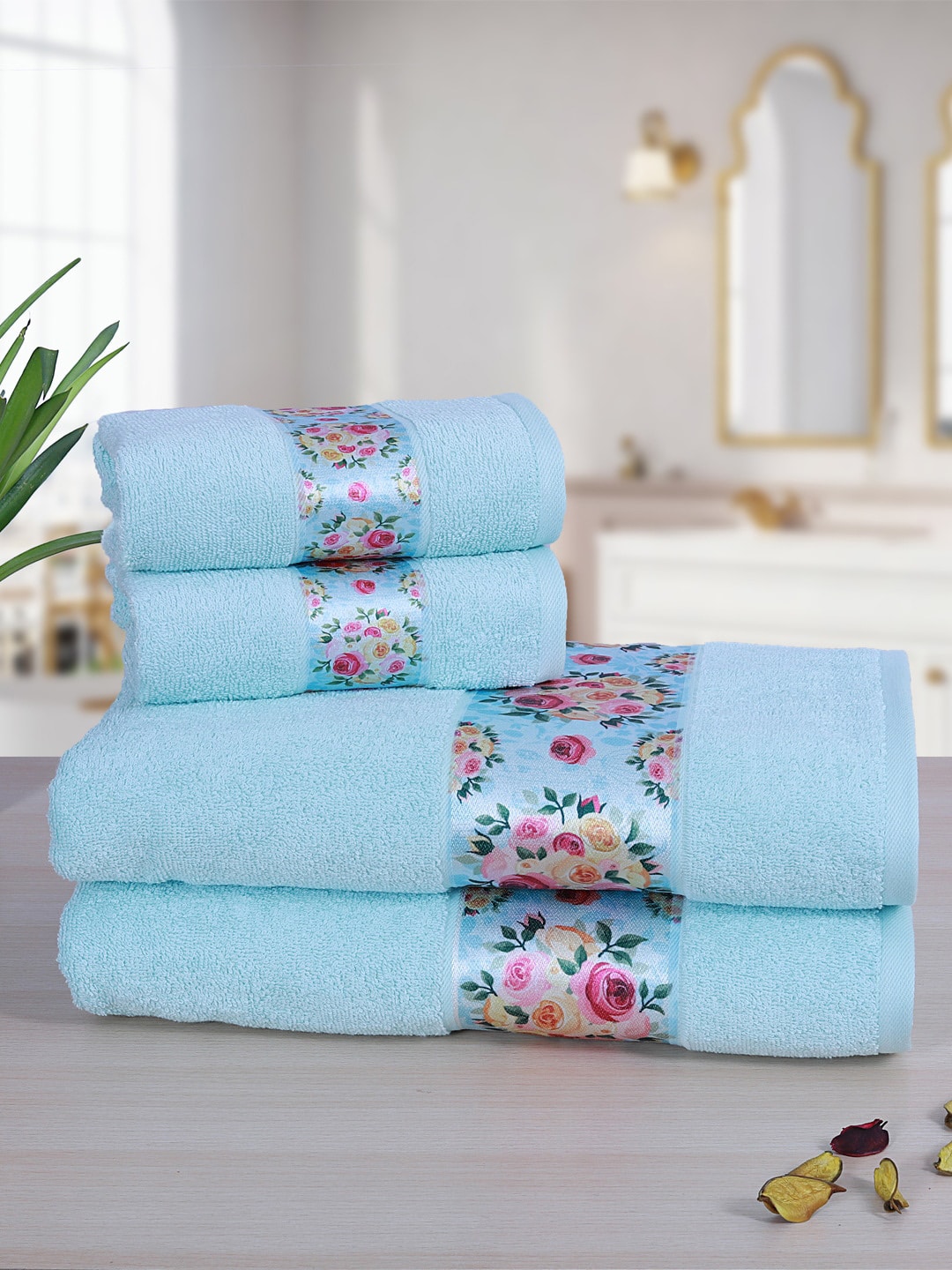 RANGOLI Set Of 4 Blue & Pink Solid 450 GSM Towels Price in India