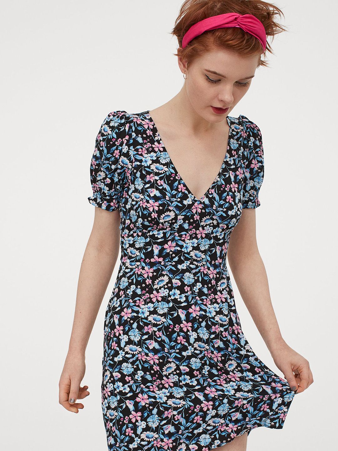 H&M Women Black & Blue Printed Puff-Sleeved Dress