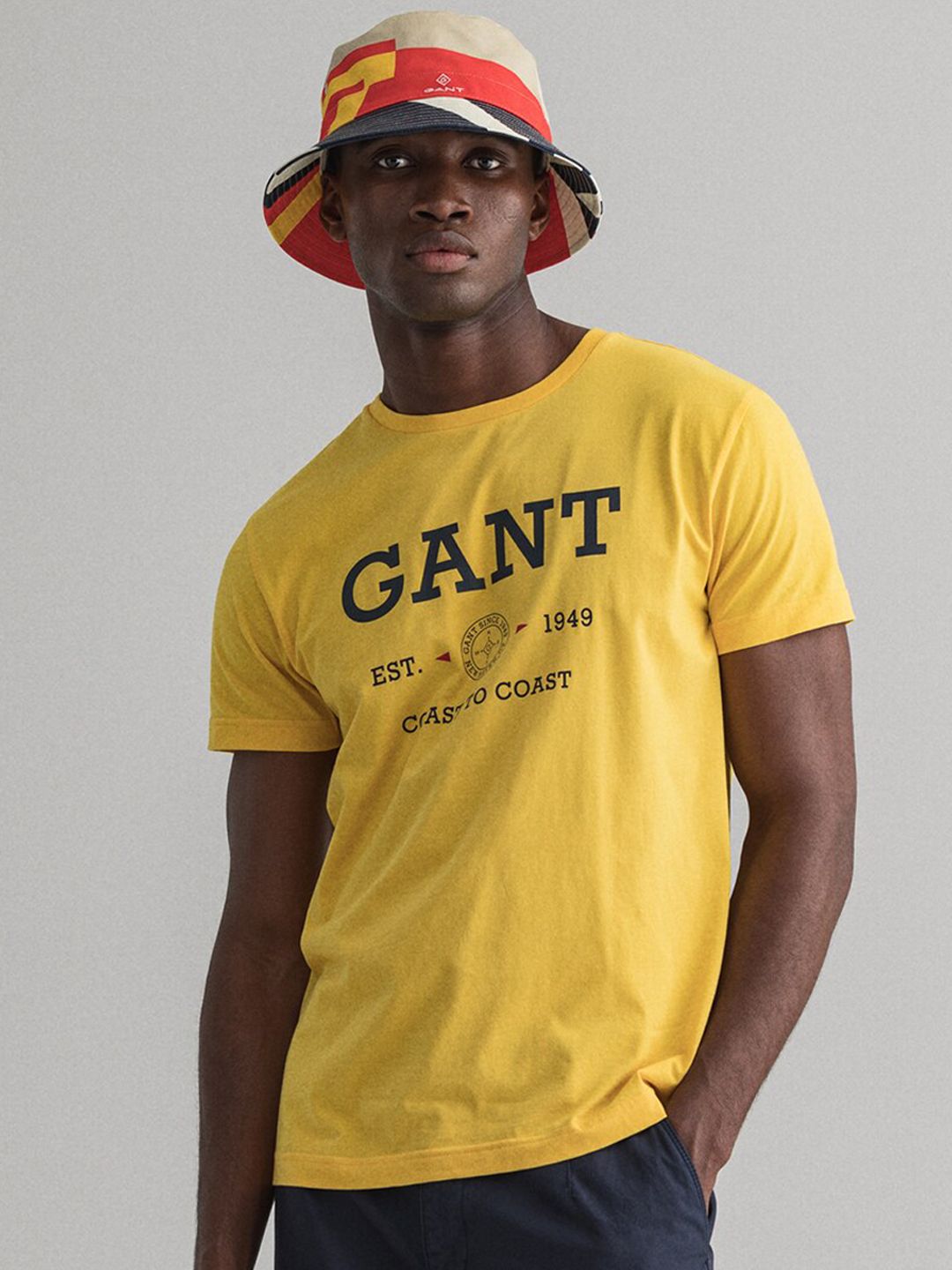 GANT Men Yellow & Black Printed Round Neck T-shirt