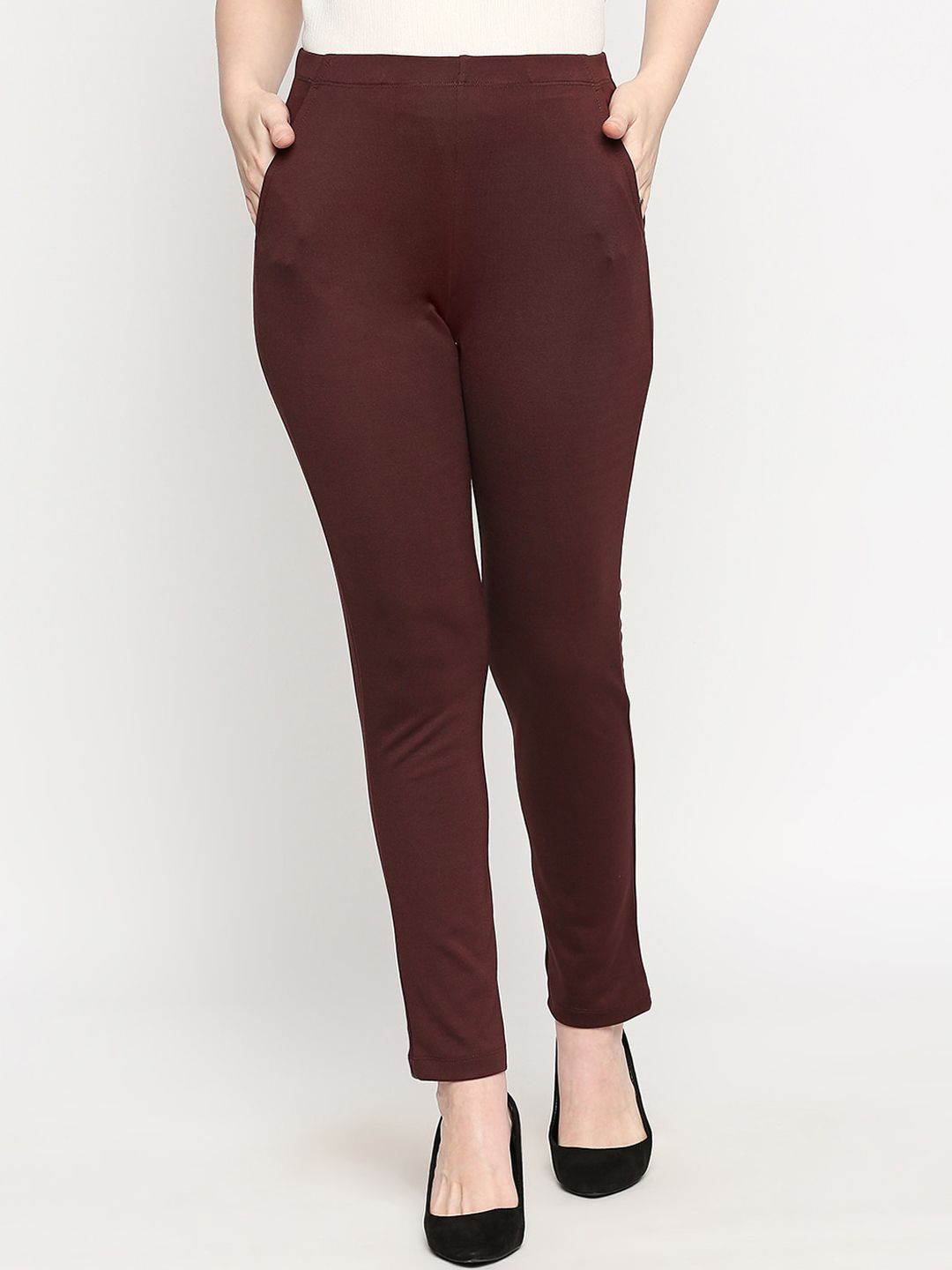 inocenCia Women Brown Solid Lounge Pants Price in India