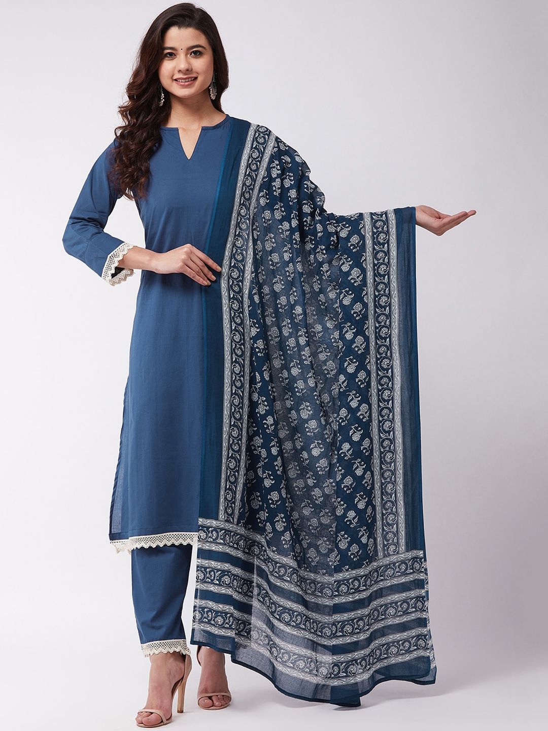 InWeave Blue & White Printed Dupatta Price in India