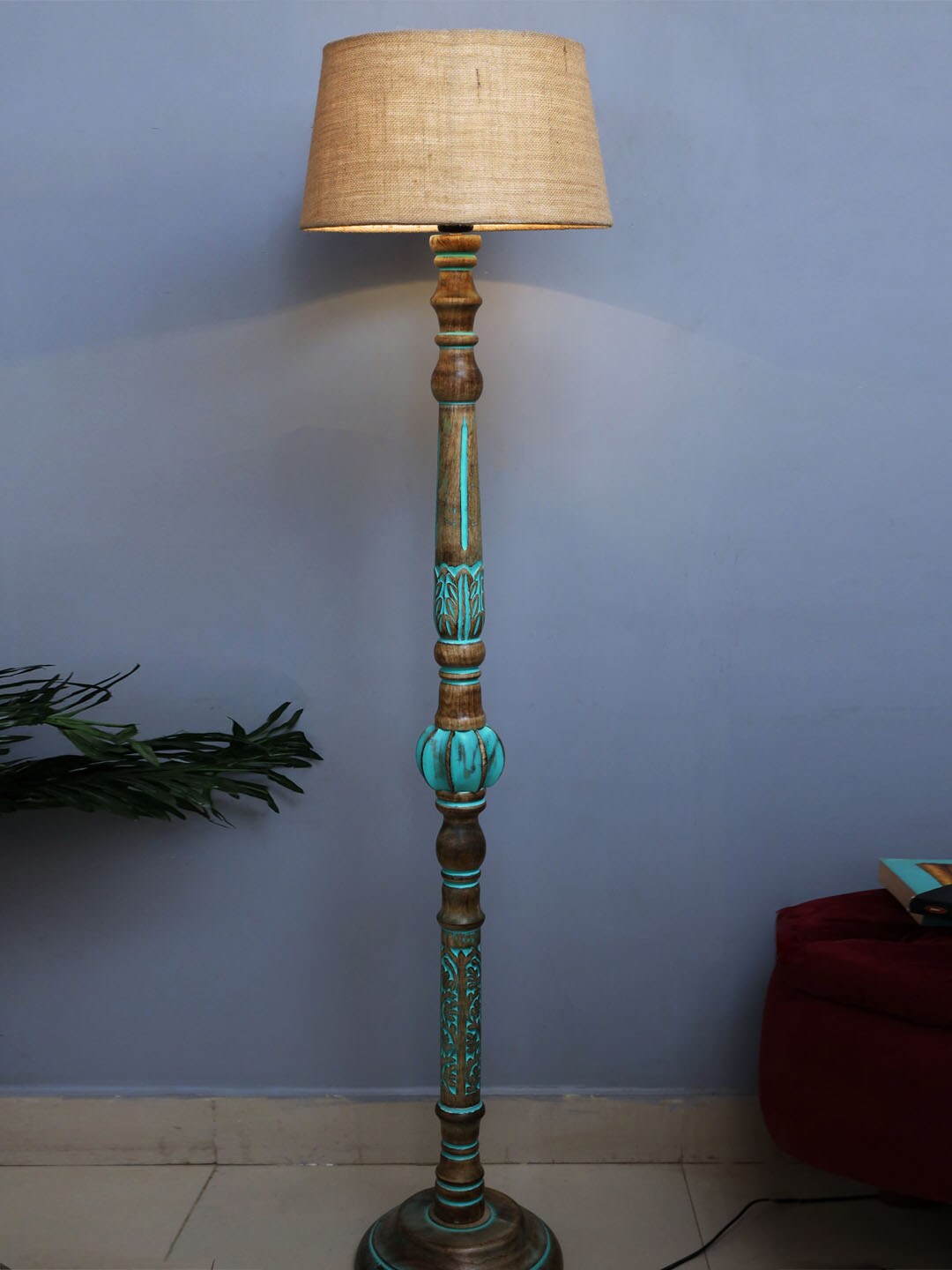 Homesake Beige & Brown Solid Traditional Club Lamp with Shade Price in India