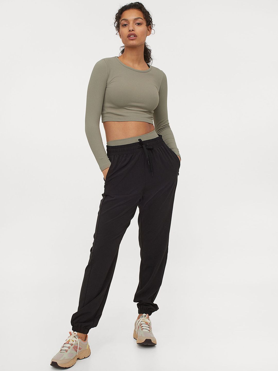 H&M Women Black Solid High Waist Track pants Price in India