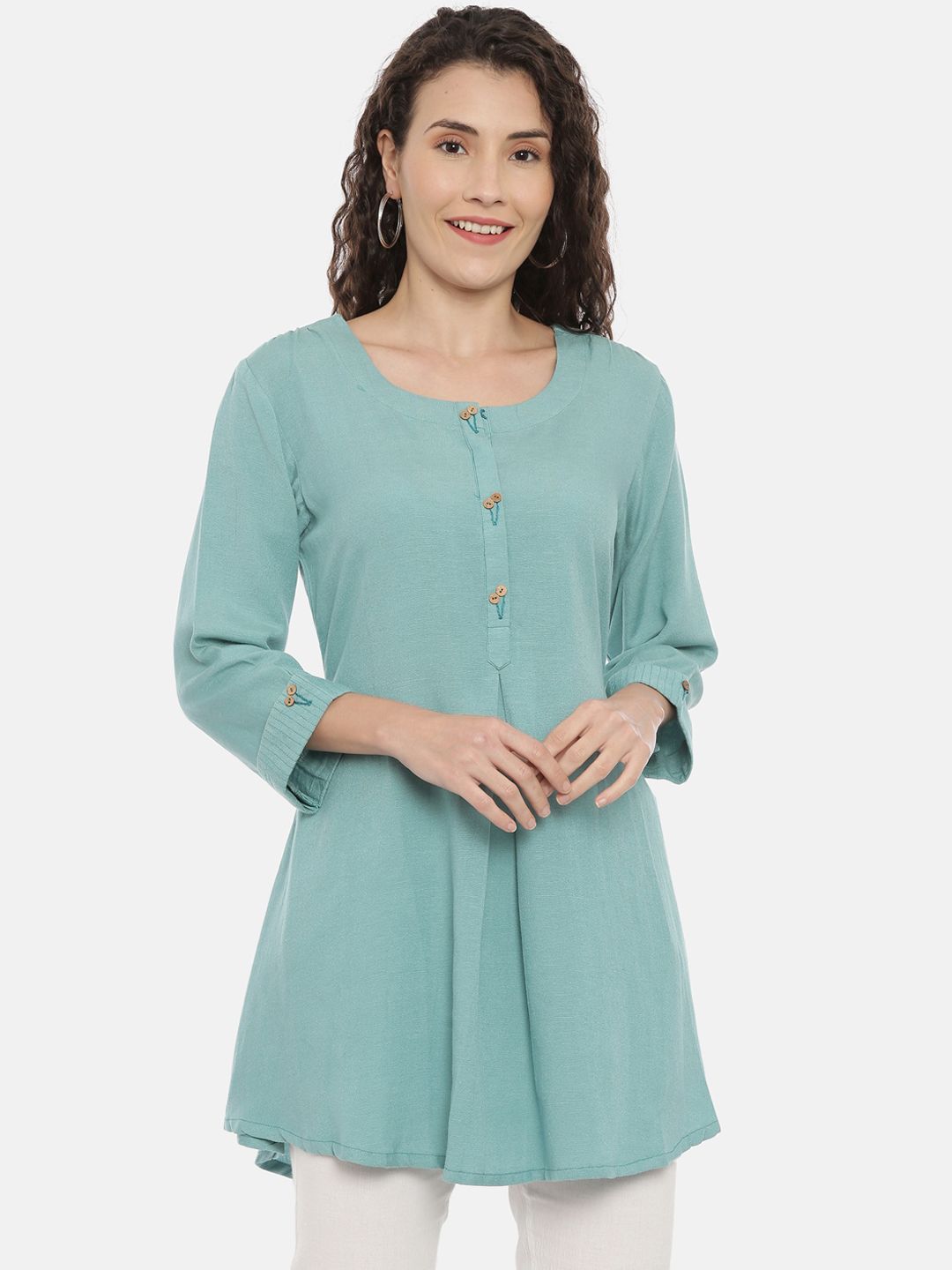 Neerus Women Sea Green Thread Work Kurta