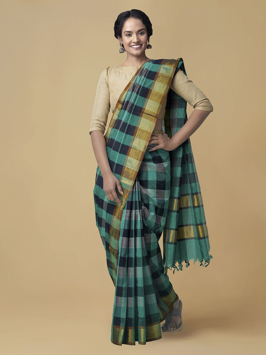 Unnati Silks Green & Grey Pure Cotton Checked Venkatgiri Handloom Saree