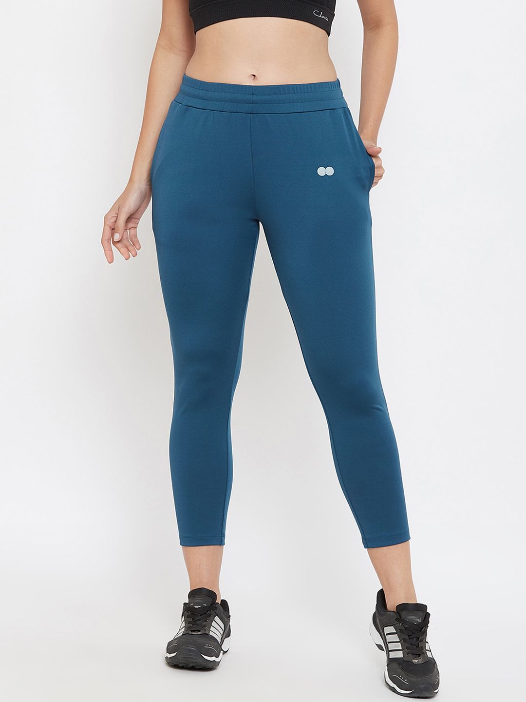 Clovia Women Teal Blue Solid Rapid Dry Sports Tights Price in India