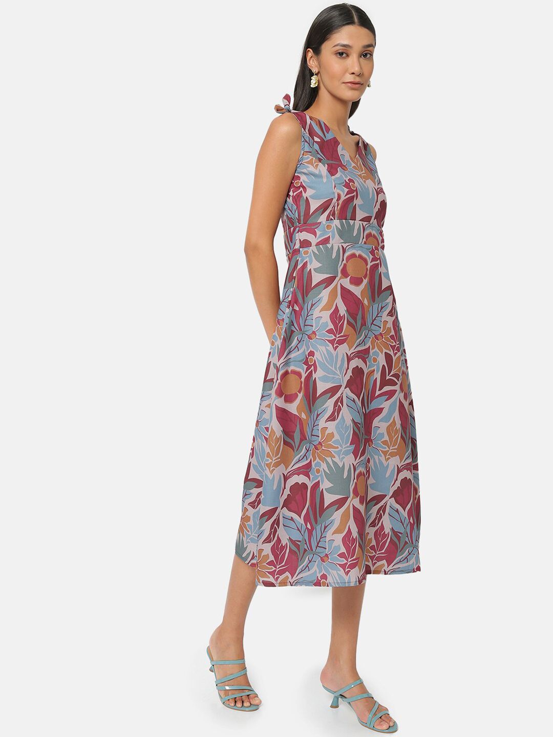 Saaki Women Blue Printed A-Line Dress Price in India