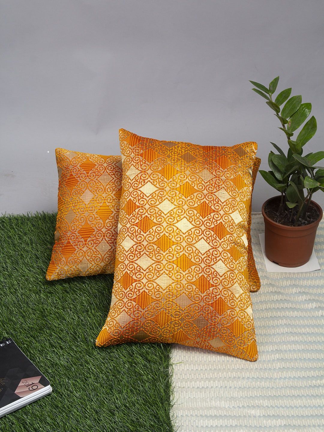 Alina decor Yellow Set of 2 Geometric Rectangle Cushion Covers Price in India