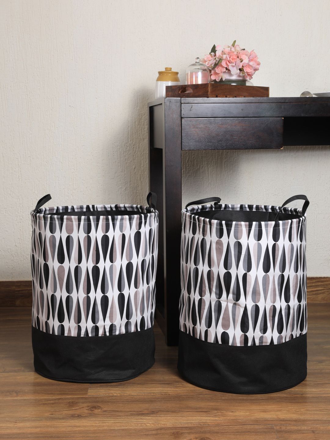 My Gift Booth Set Of 2 White & Black Printed Laundry Bags Price in India