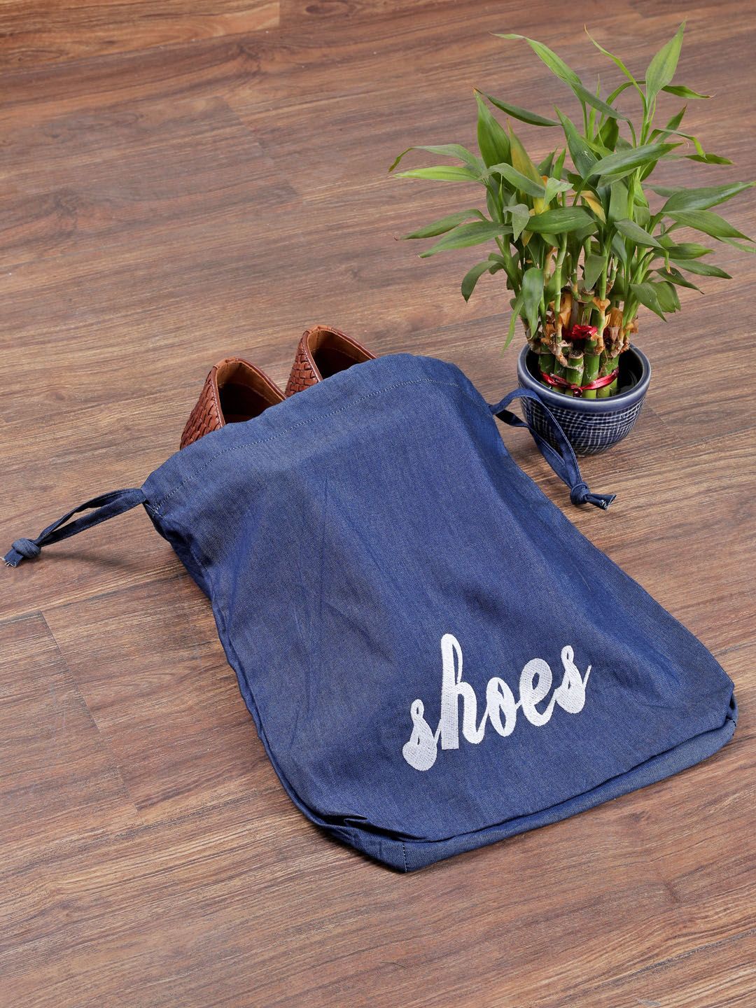 My Gift Booth Set Of 6 Navy Blue & White Embroidered Reusable Denim Shoe Organizer Price in India