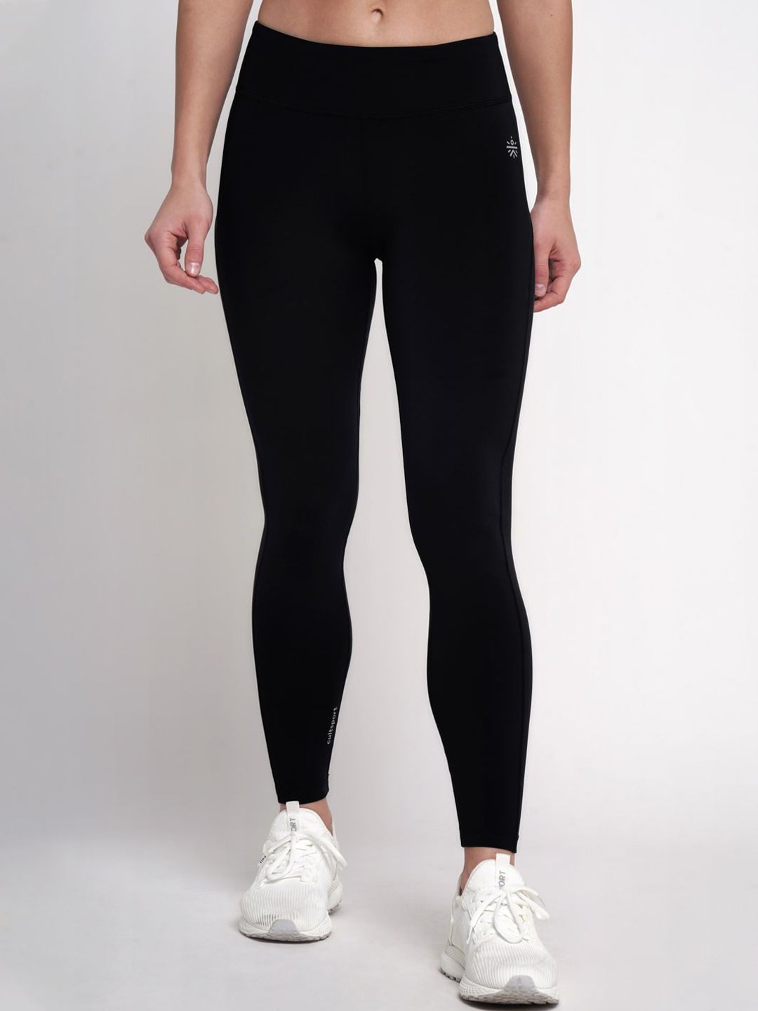 Cultsport Women Black Solid FlashRun Antimicrobial Fly Dry Absolute-Fit Tights Price in India