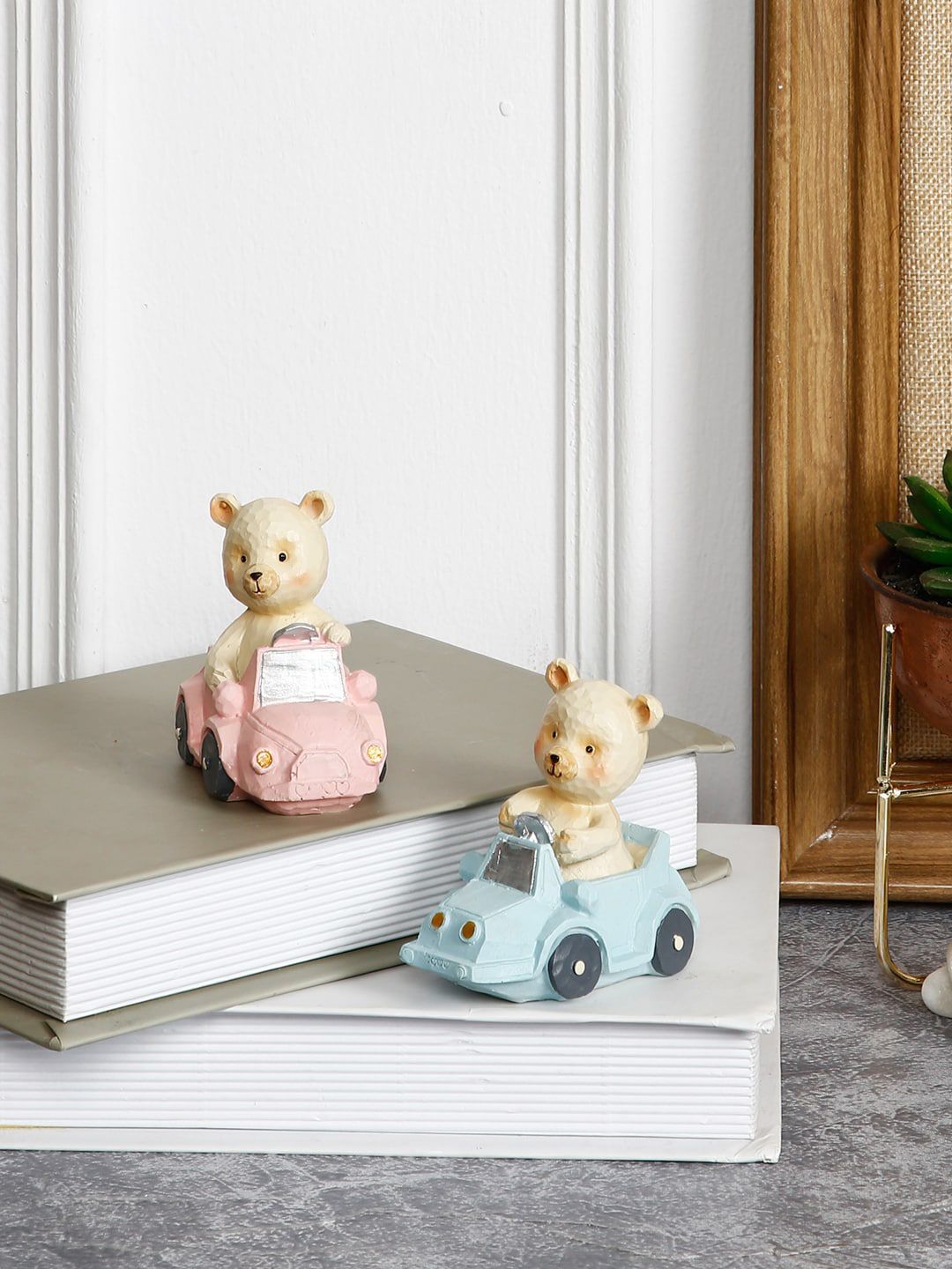 TAYHAA Set Of 2 Cream Playful Bear Showpieces Price in India