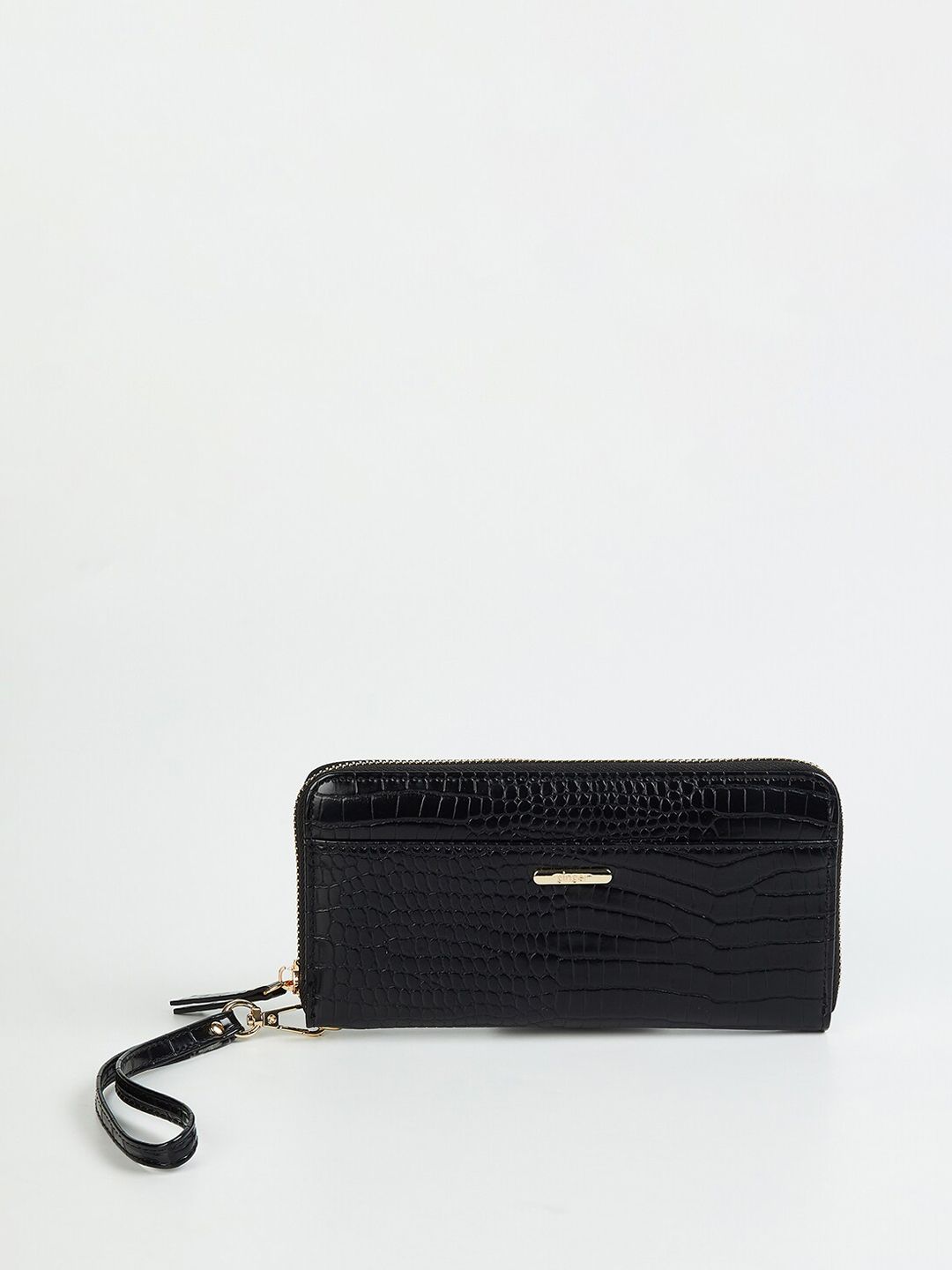 Ginger by Lifestyle Women Black Textured Zip Around Wallet Price in India