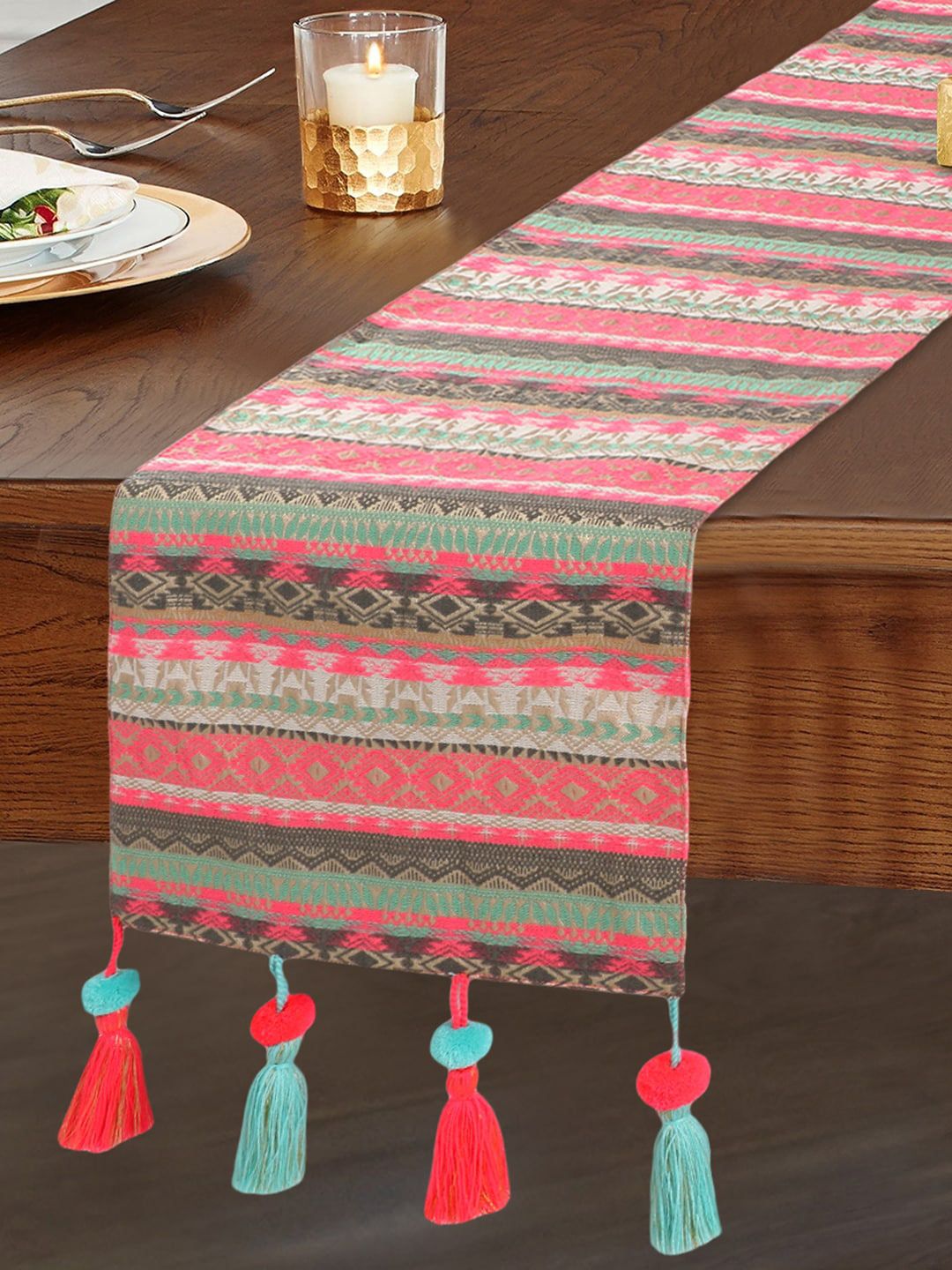 Mezposh Pink & Beige Geometric 6 Seater Table Runner Embellished With Tassells Price in India