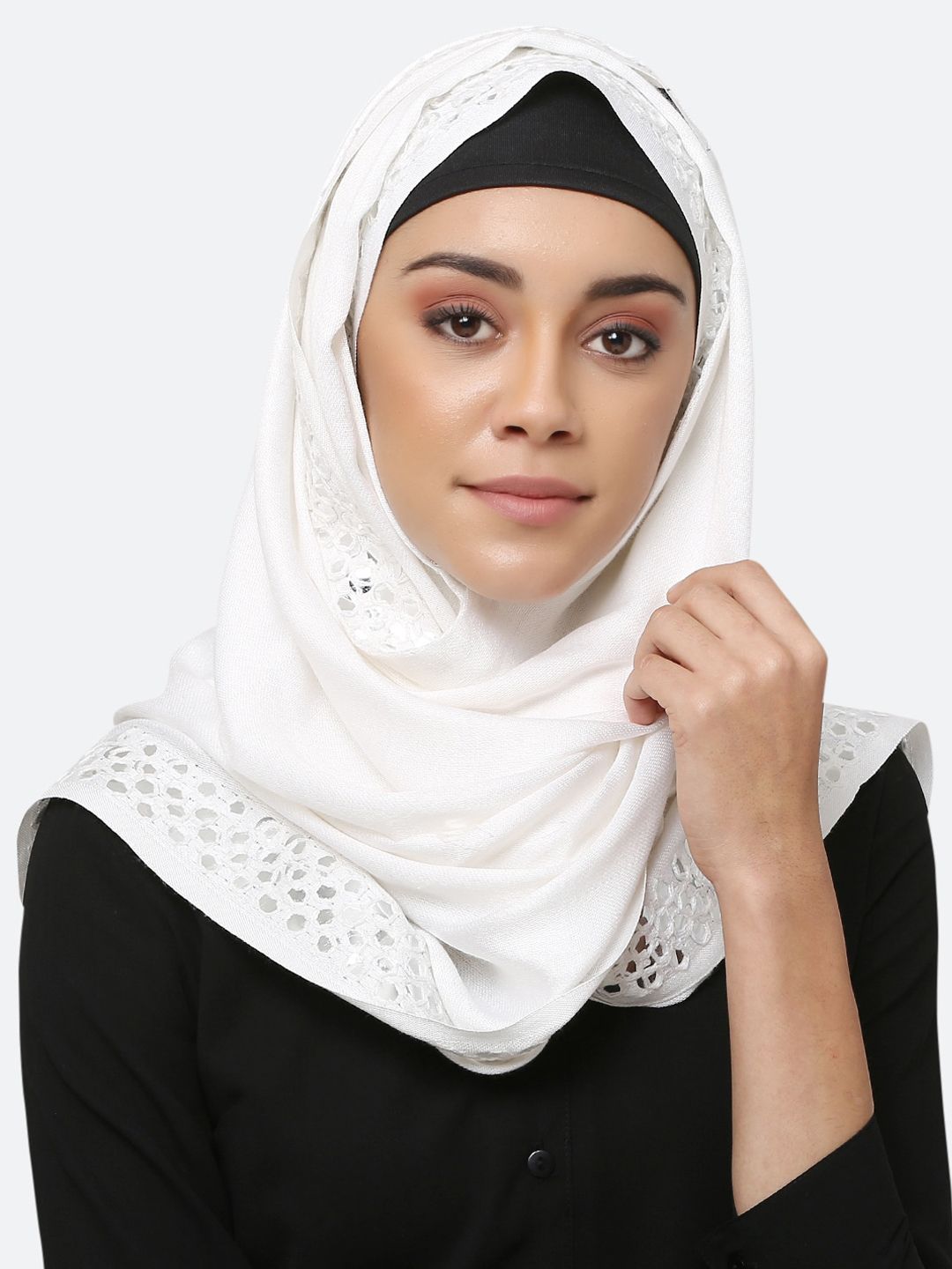 MOMIN LIBAS Women White & Silver-Toned Solid Mirror Work Scarf Price in India